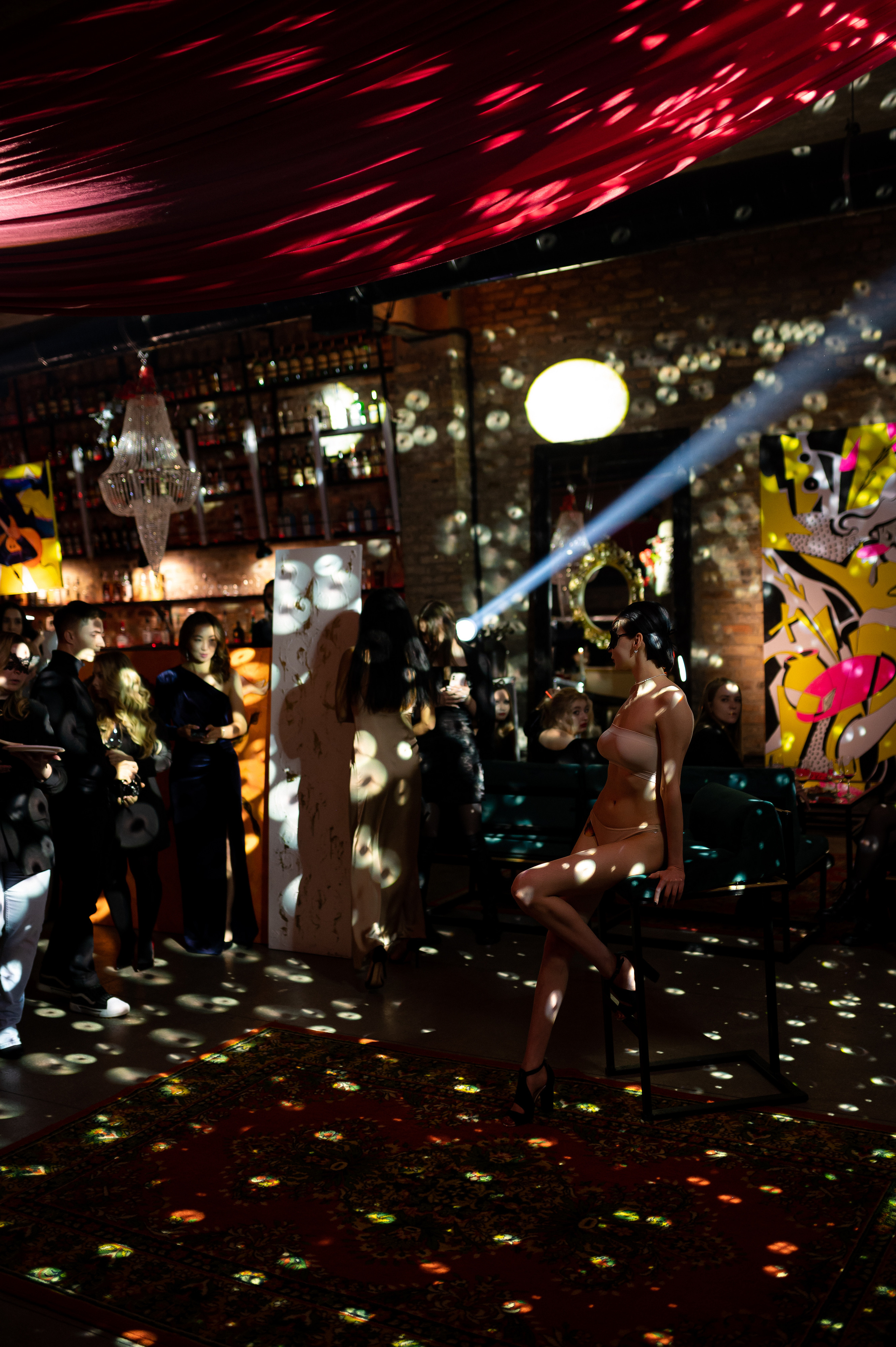 Проект: Арт богемная выставка. Свадебный фотограф