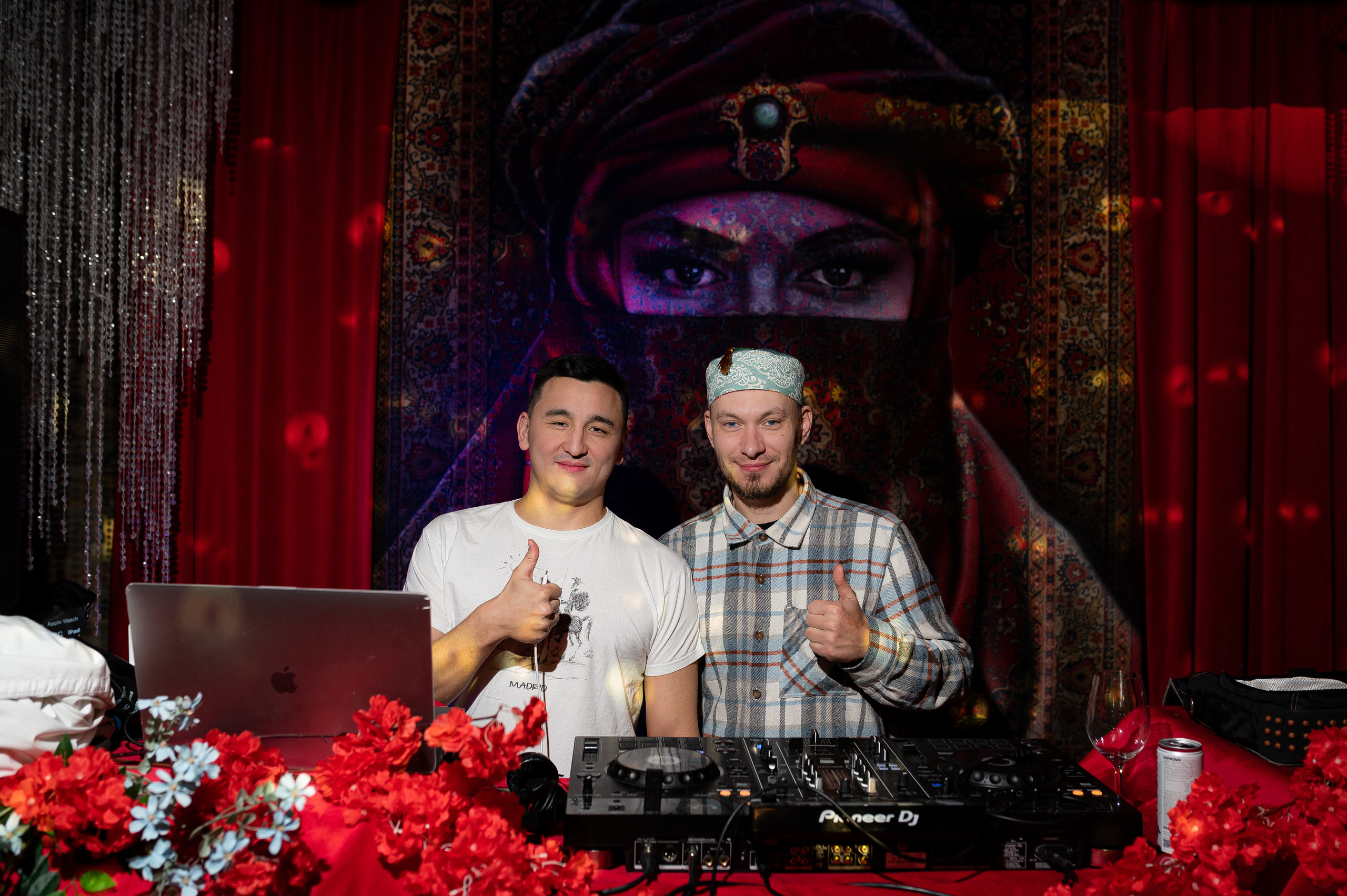 Проект: Арт богемная выставка. Свадебный фотограф