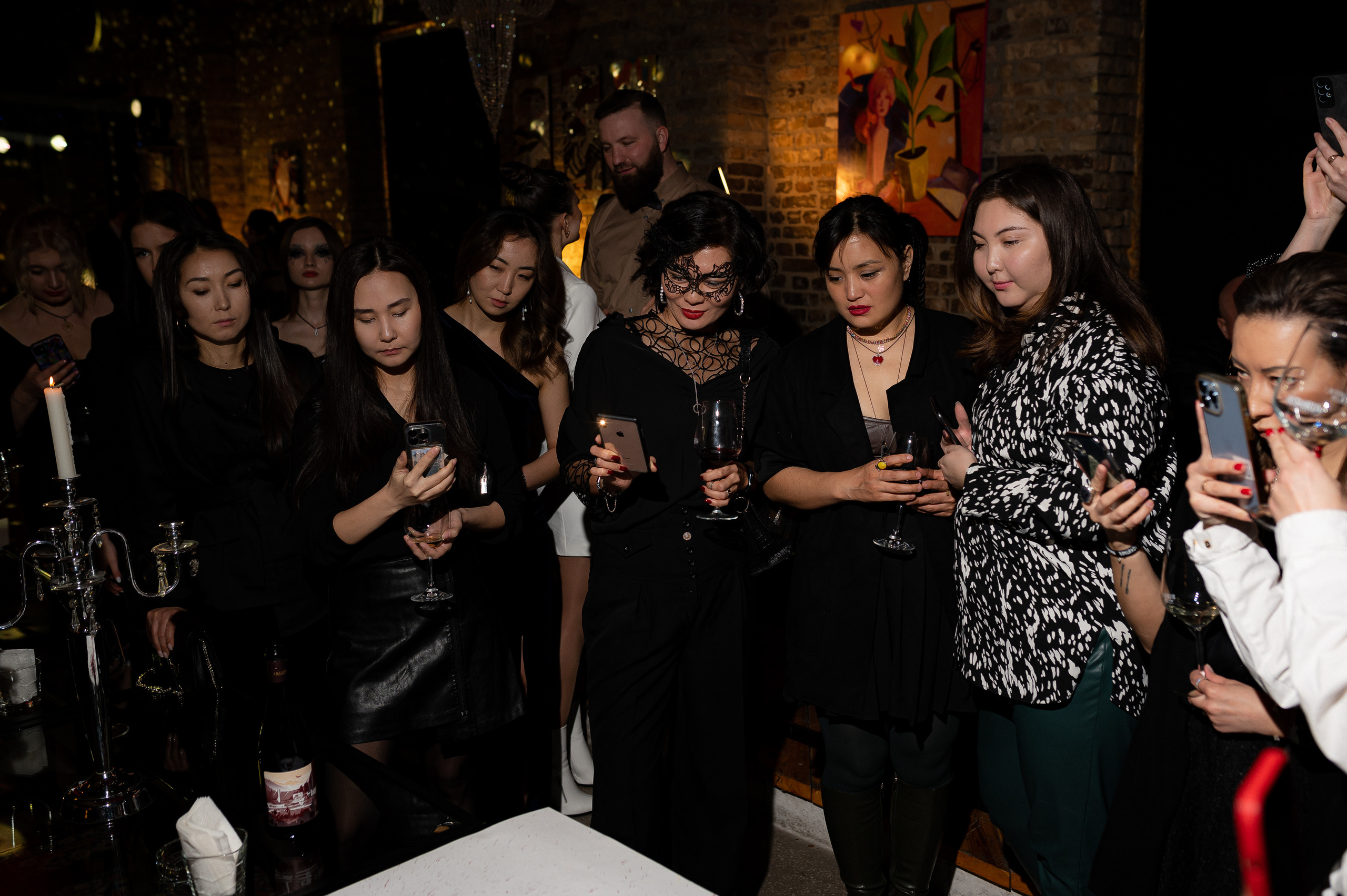 Проект: Арт богемная выставка. Свадебный фотограф