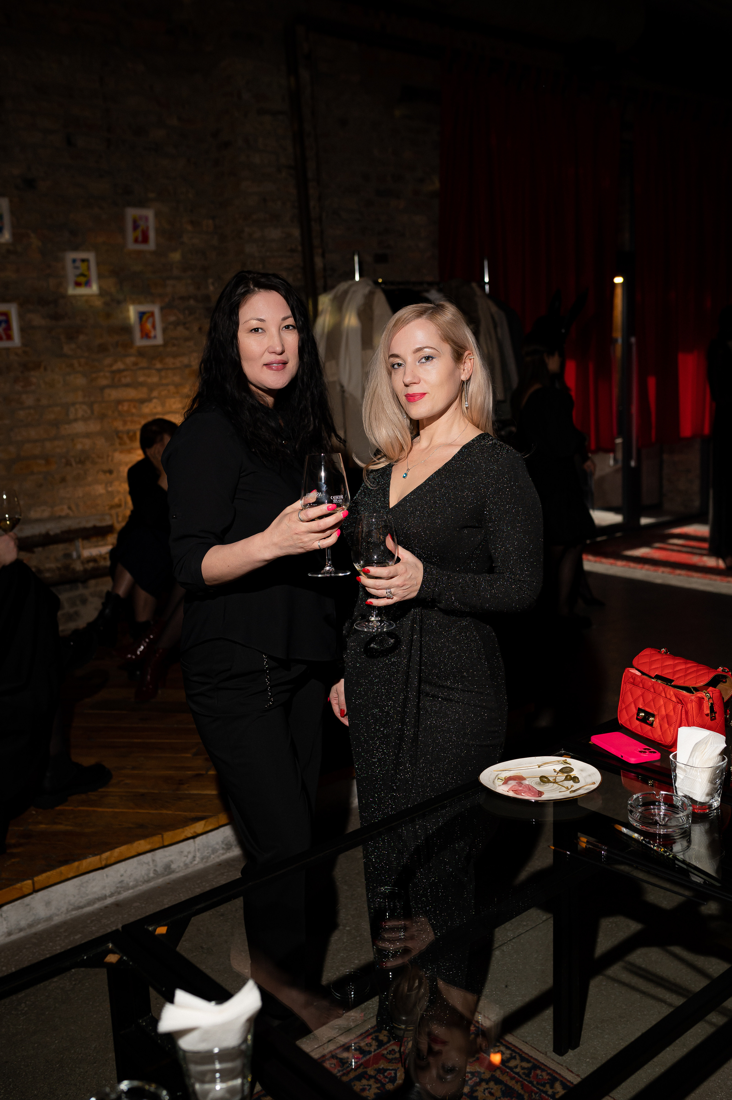 Проект: Арт богемная выставка. Свадебный фотограф