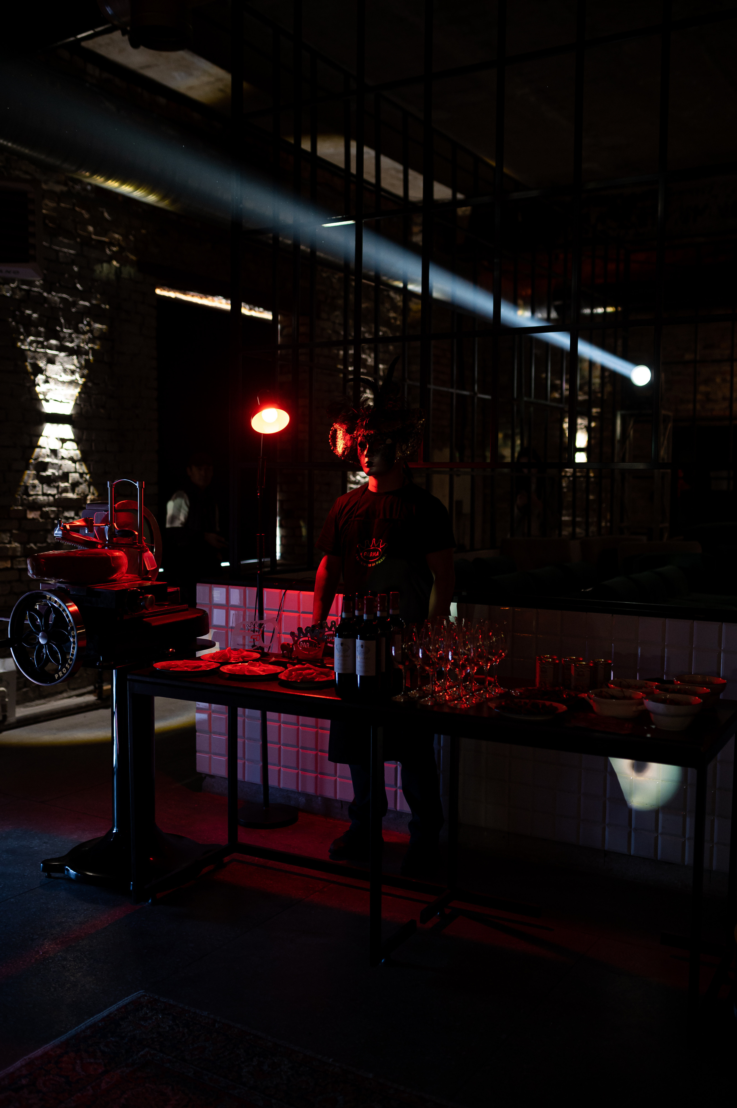 Проект: Арт богемная выставка. Свадебный фотограф