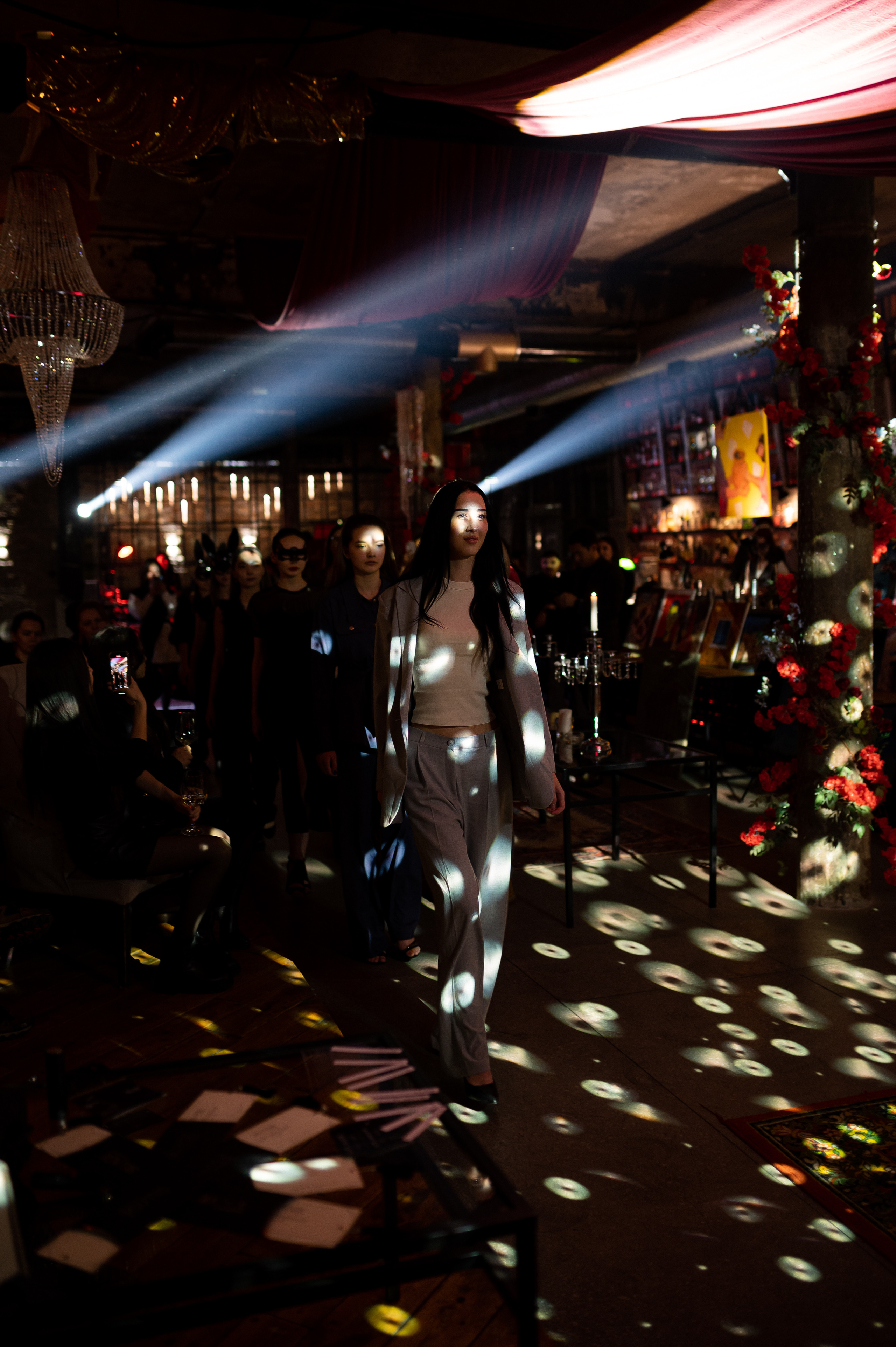 Проект: Арт богемная выставка. Свадебный фотограф