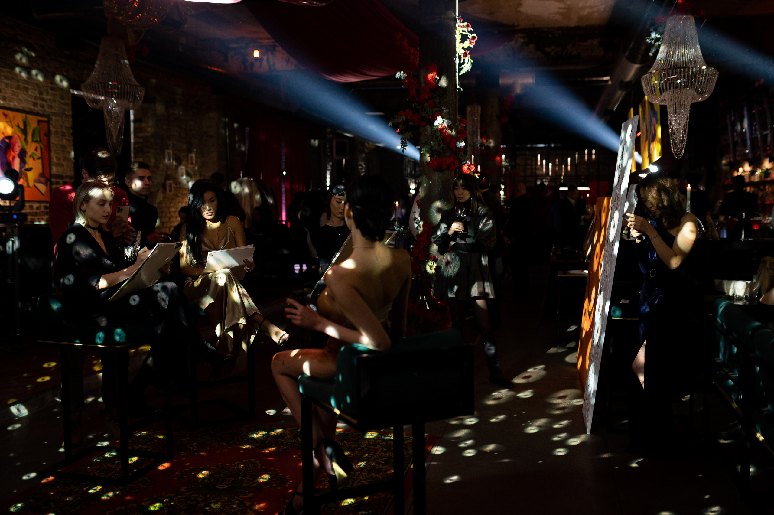 Проект: Арт богемная выставка. Свадебный фотограф