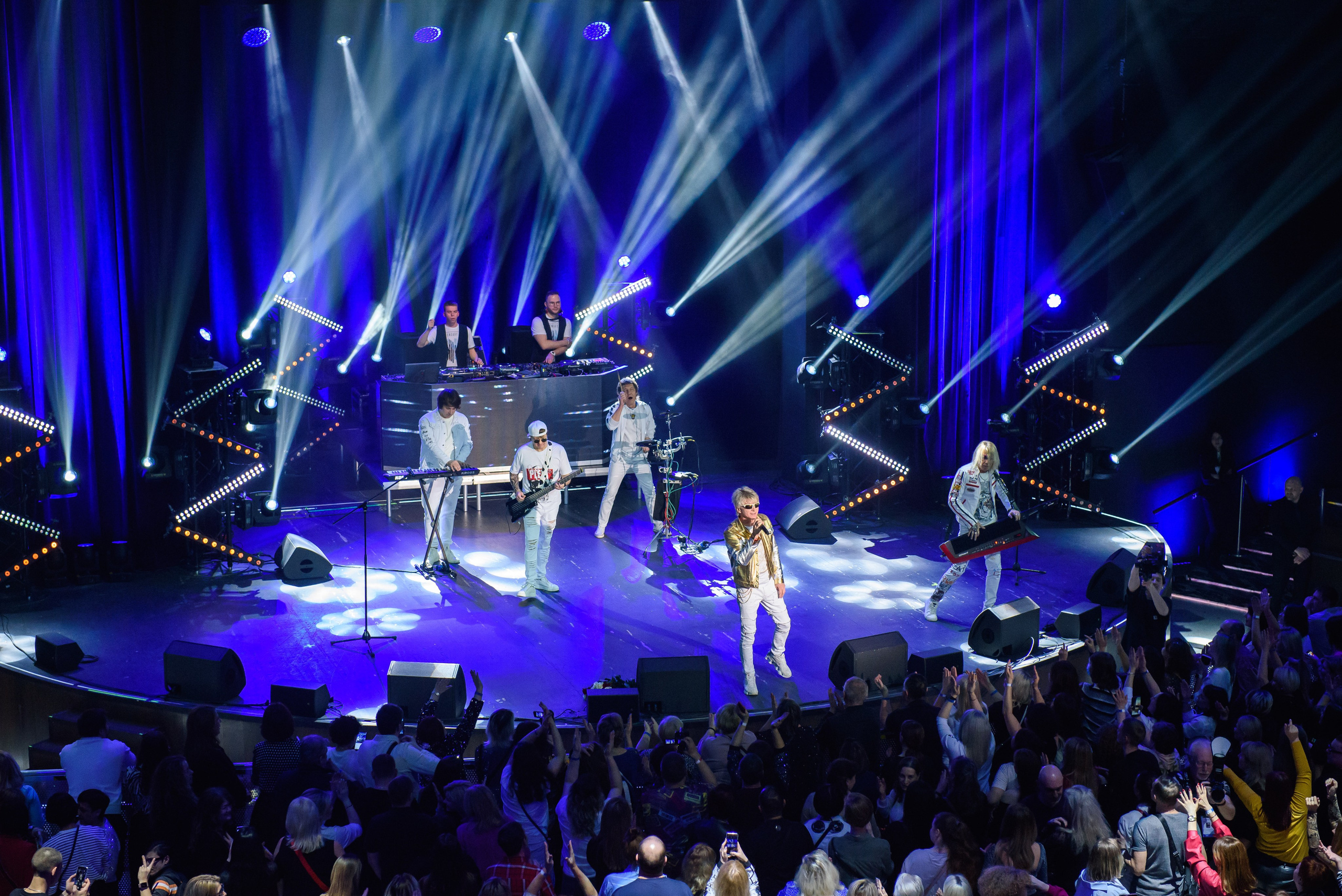 Дискотека СССР. «Сладкий сон» и Сергей Васюта — «Имена на все времена». Бренд-фотограф для экспертов и блогеров в Москве Влада Горбовская