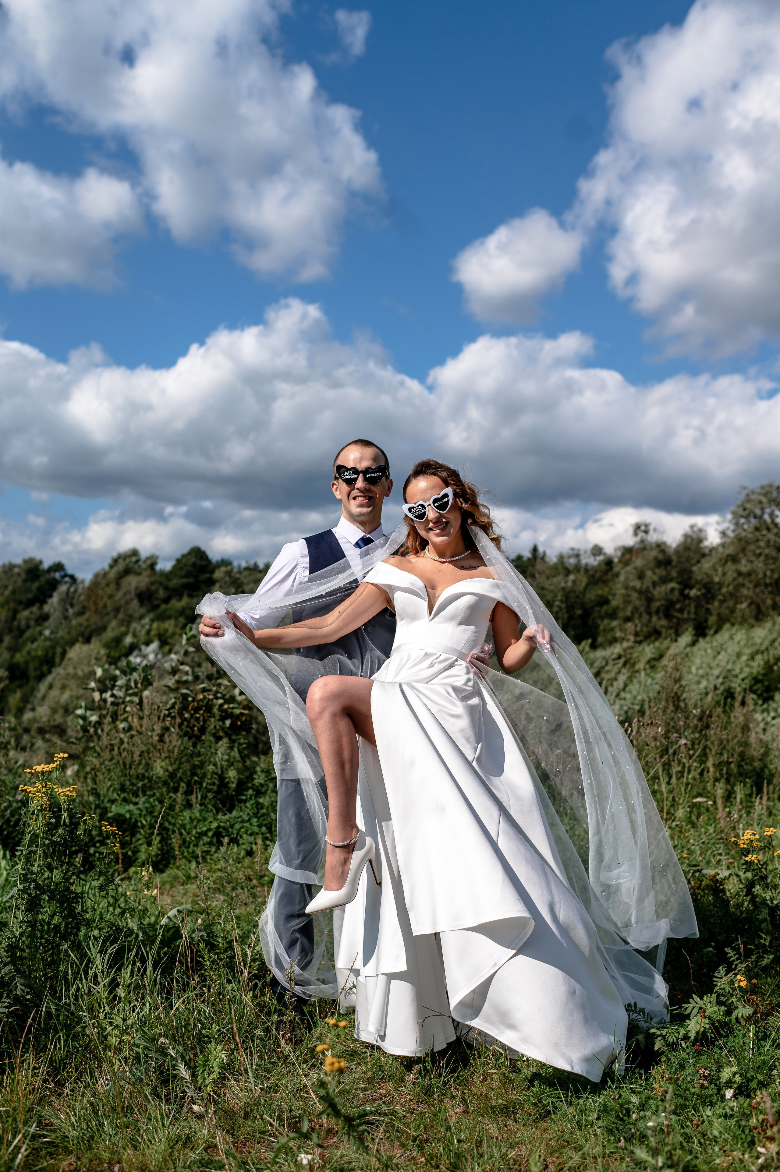 Людмила и Михаил (свадебная прогулка и регистрация в г. Кингисеппе). Портретный, семейный и свадебный фотограф в Санкт-Петербурге и в Пушкине Ширяев Денис