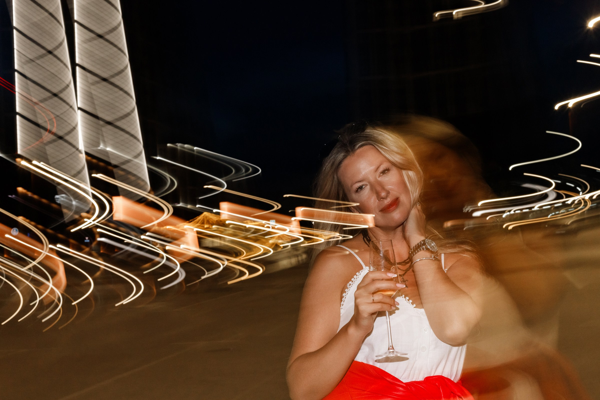 Ночная серия. Вспышка. Наталья. Евгения. Июнь 2025. Фотограф Пермь. Свадьбы. Семья и дети, школа, д. сад. Фотокниги