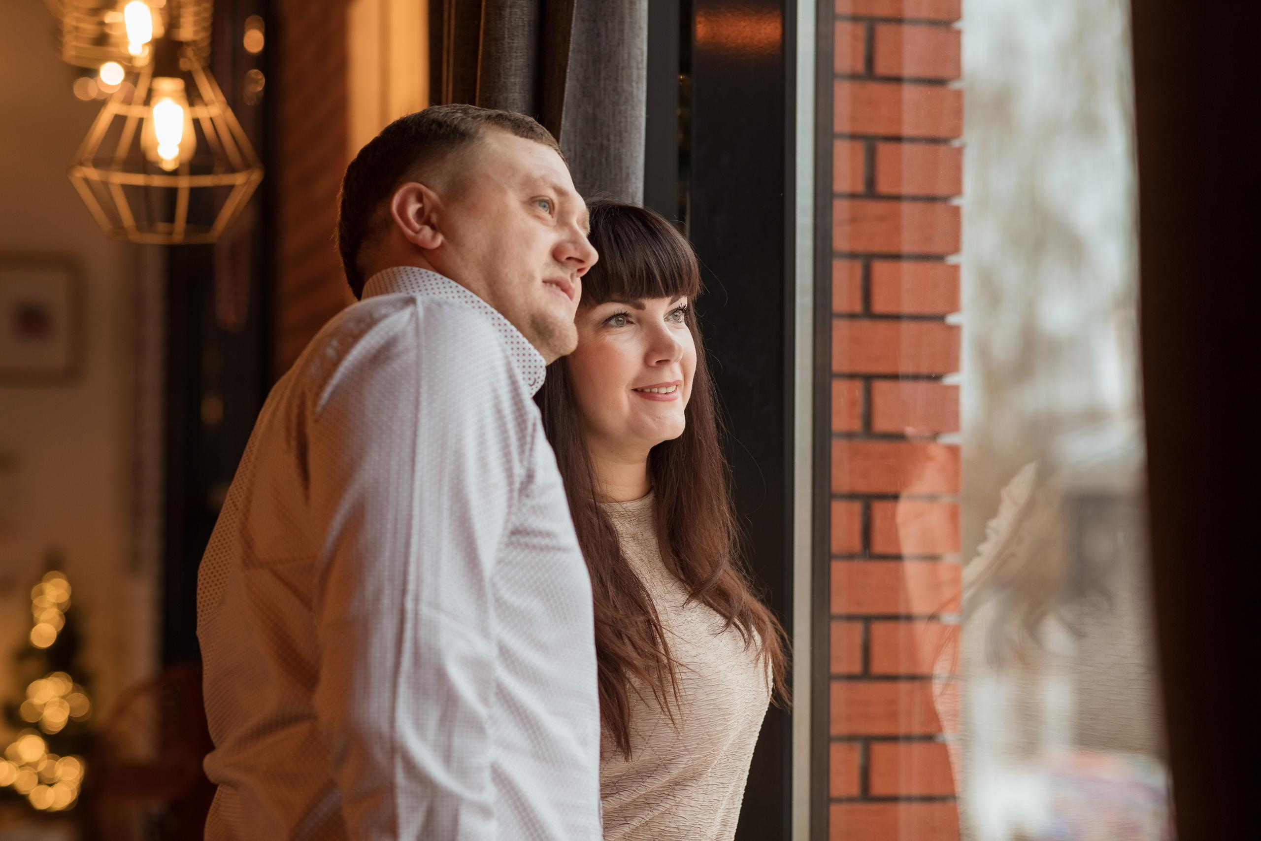 Новогодняя съемка для большой семьи в студии Библиотека. Женский семейный фотограф Тула Москва Захарова Анна