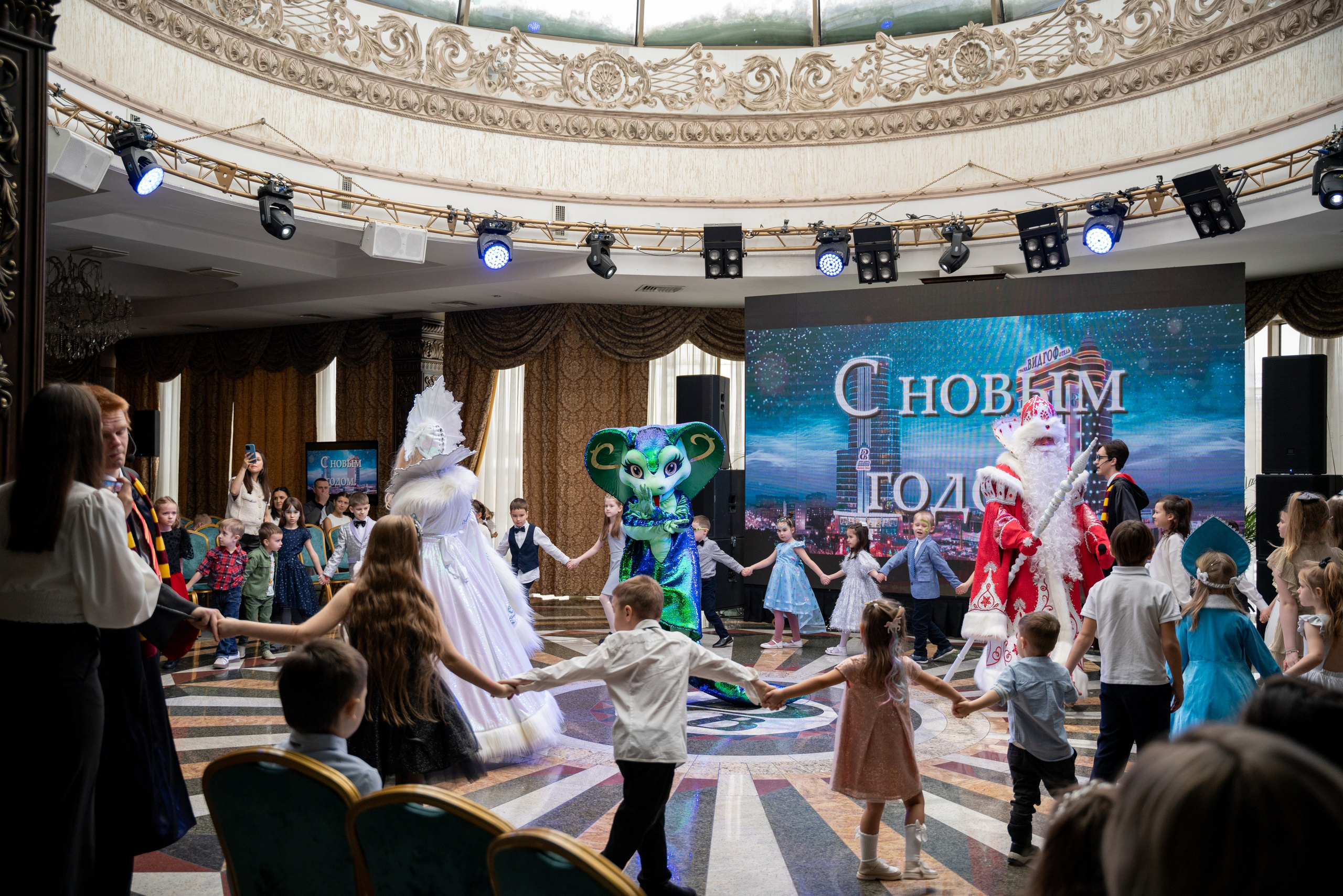 ДЕТСКИЕ ЕЛКИ 2025. Фотограф на любое мероприятие