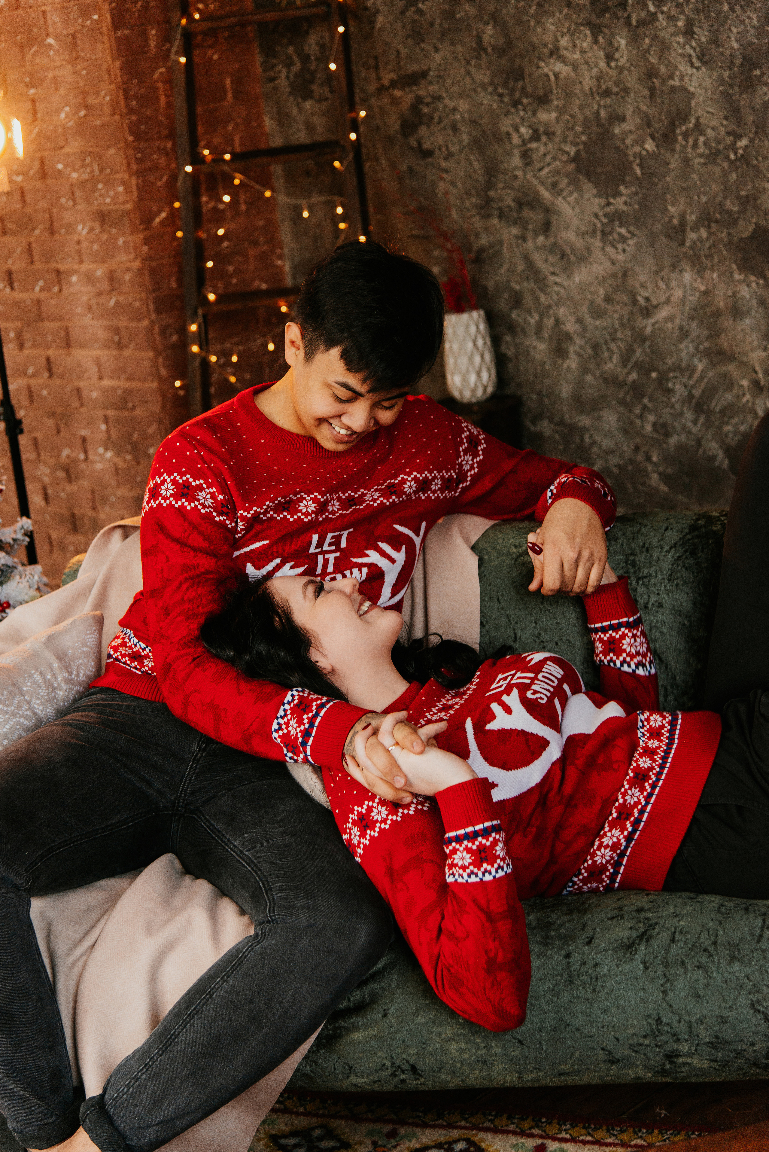 Лиля и Рома — Новый год. Свадебный фотограф Караганда