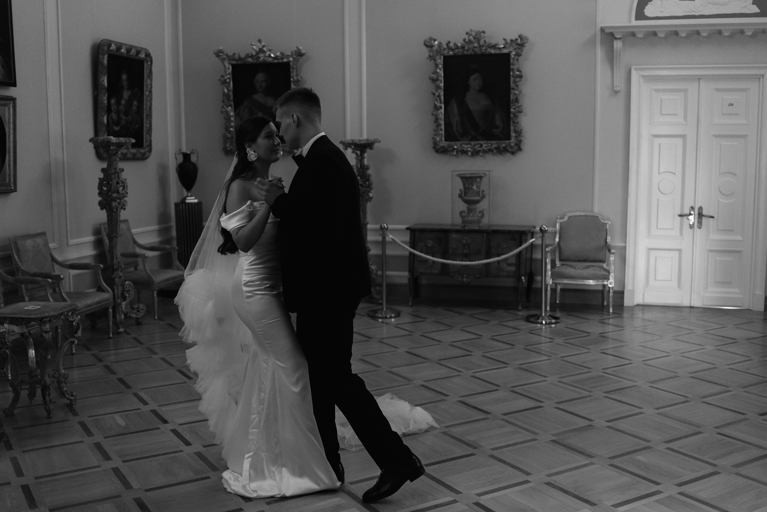 25.08.2024. RETOUCH-HOUSE