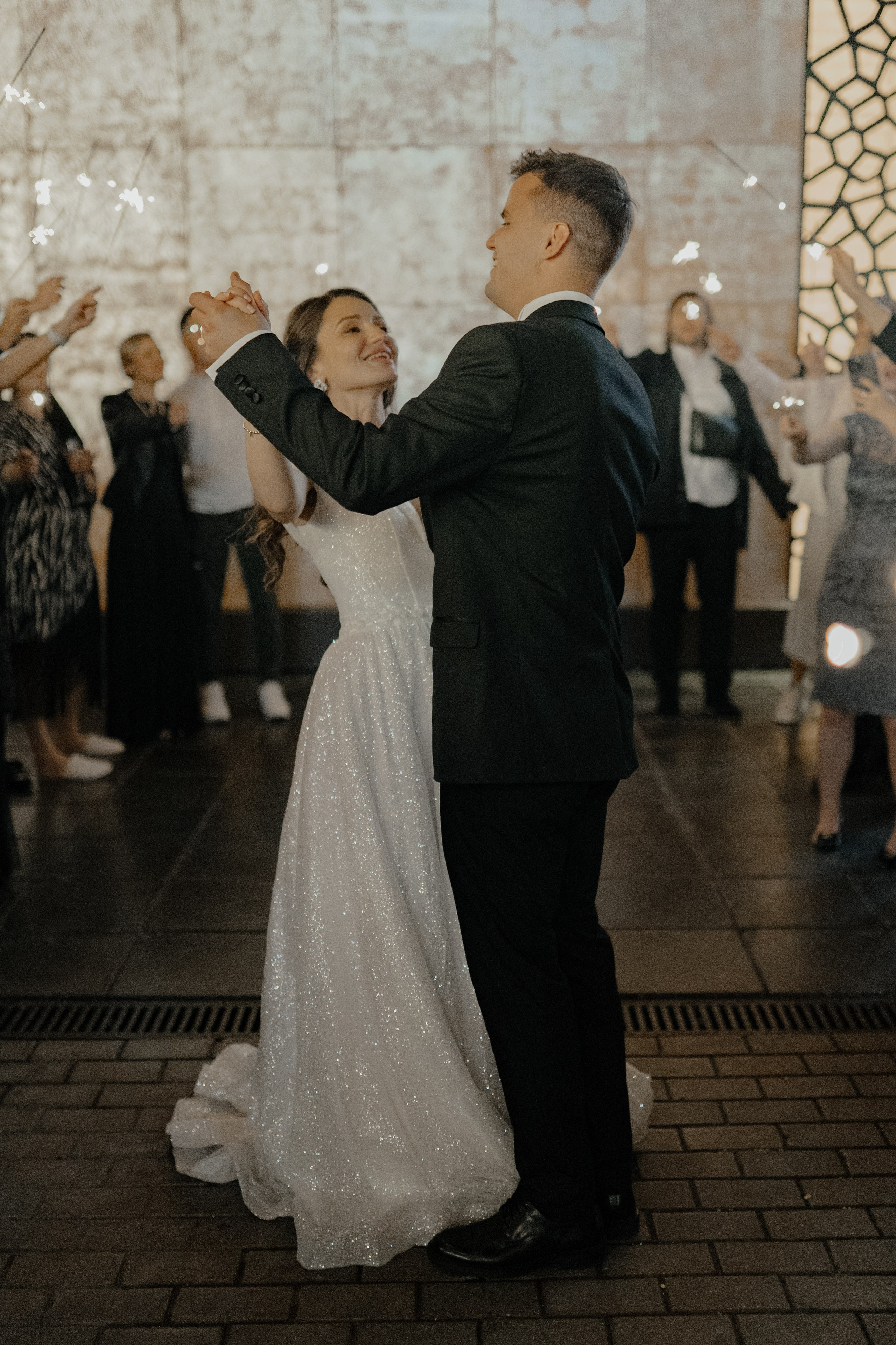 16.09.2024. RETOUCH-HOUSE