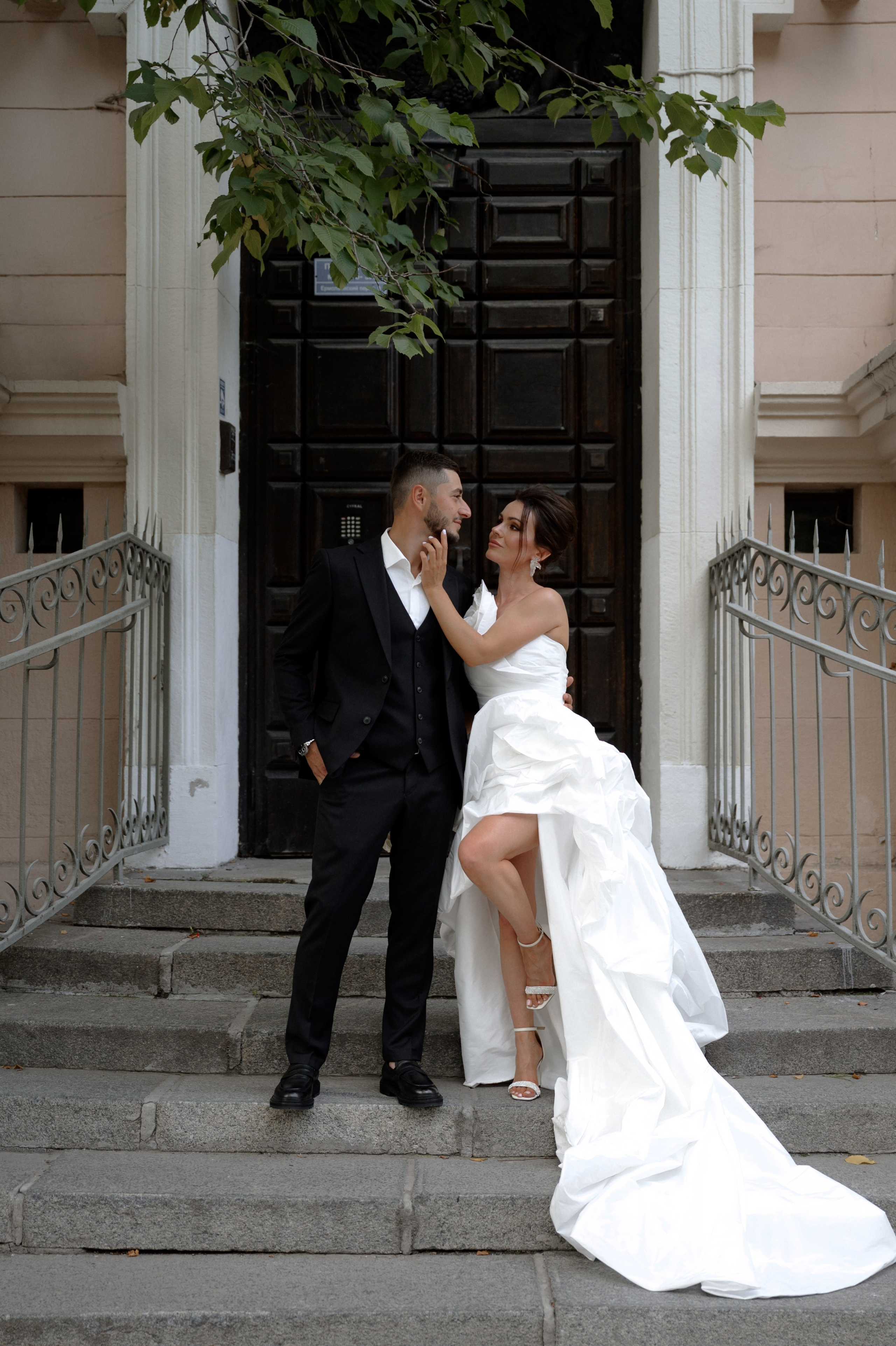 23.08.2024. RETOUCH-HOUSE