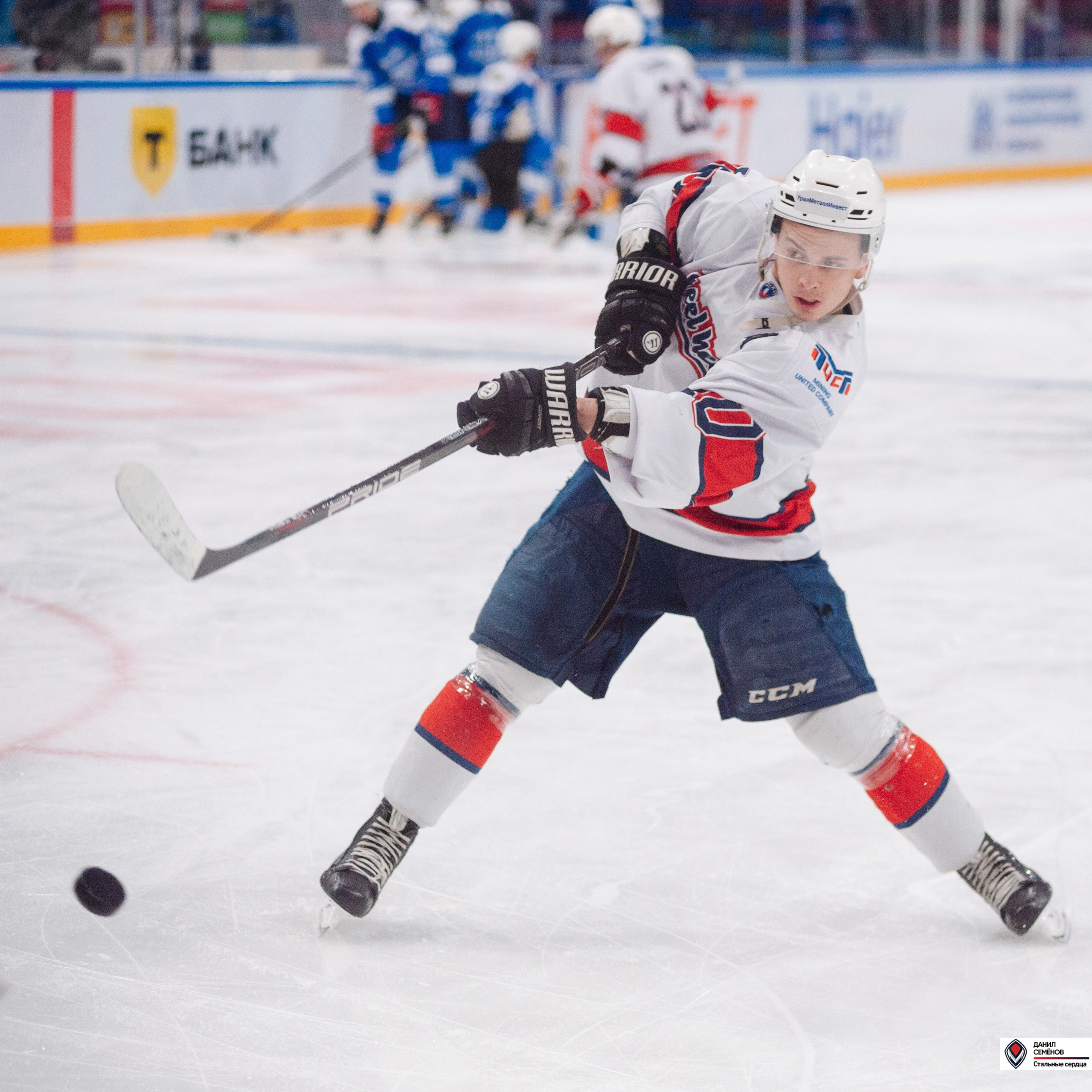 Чемпионат СХЛ. Стальные сердца — Газовик. Фотограф Магнитогорск Данил Семенов