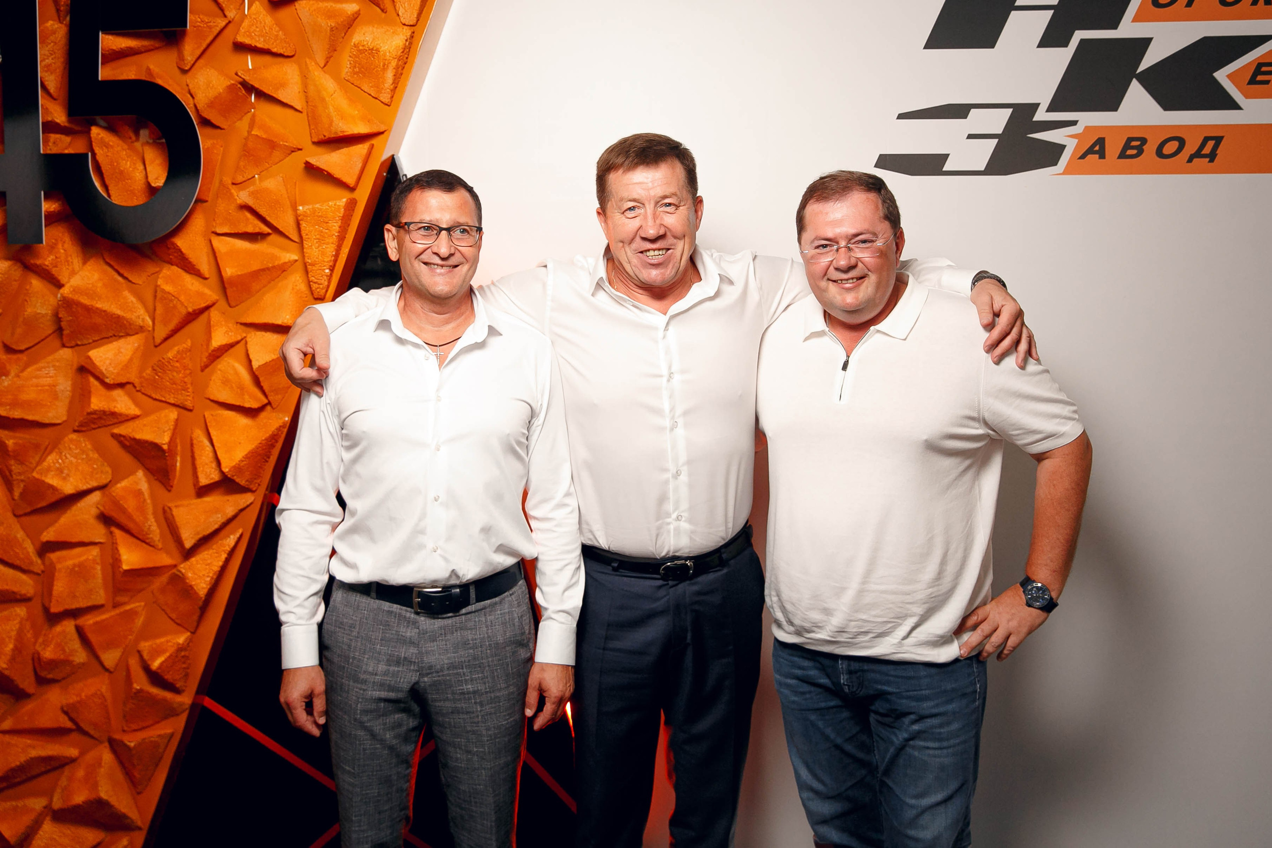 Банкет в ресторане «Волга». Ваш репортажный фотограф Артемий Антонов