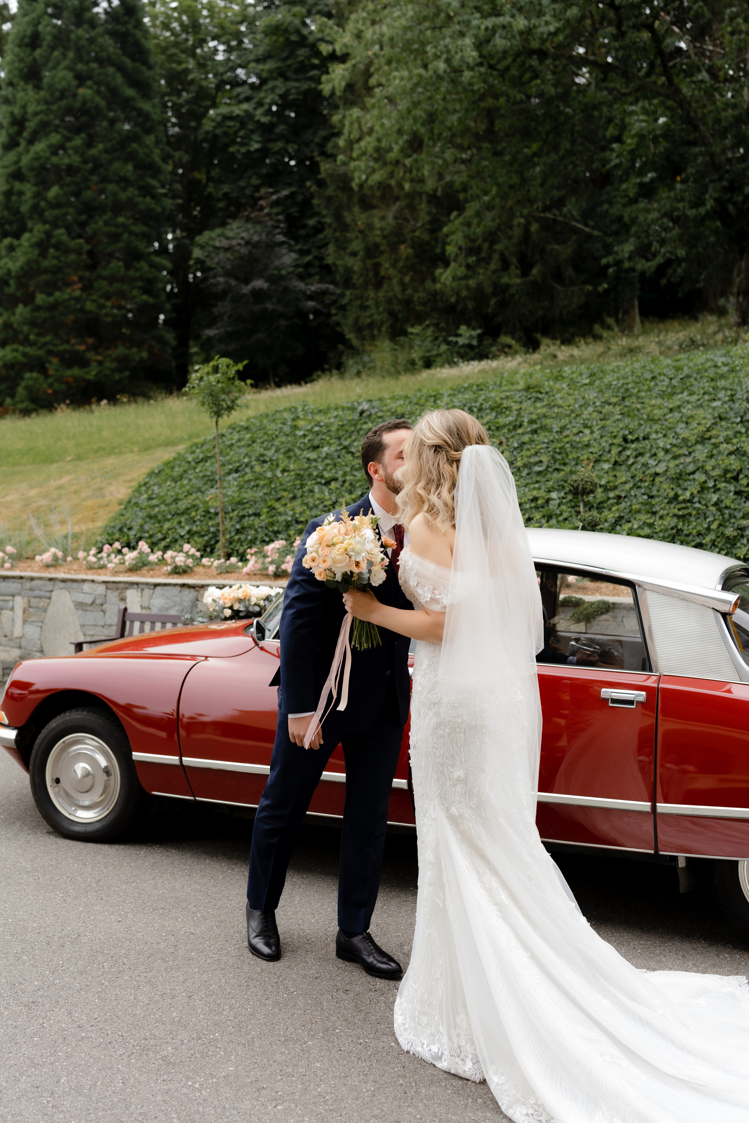 Yulia & Soufiane | Thonon-Les-Bains, France. Photographe de Mariage Professionnelle — Genève & Suisse Romande | Tanya Creator
