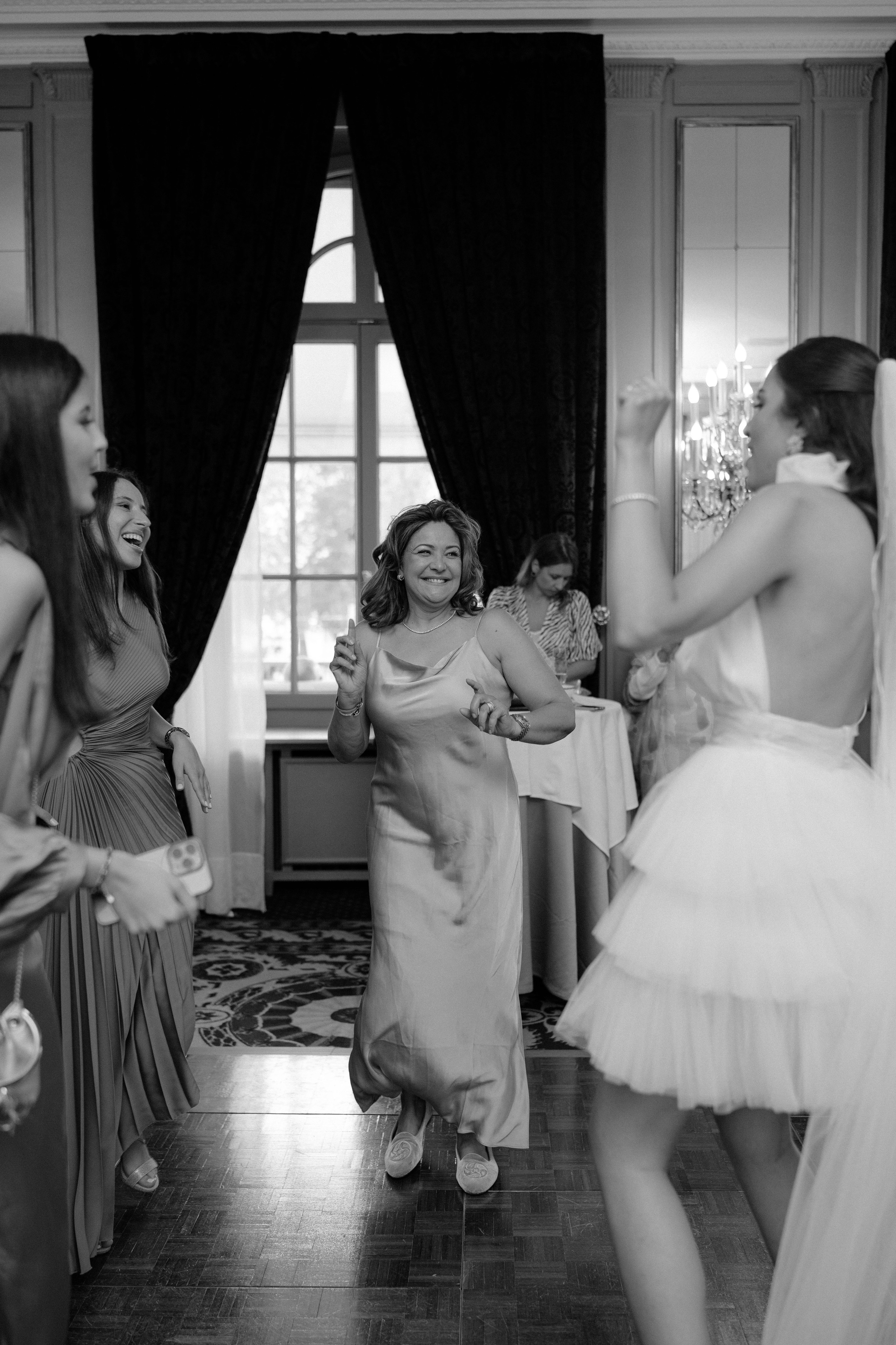 Meriam & Ghassen | Party at Four Seasons Geneva. Photographe de Mariage Professionnelle — Genève & Suisse Romande | Tanya Creator