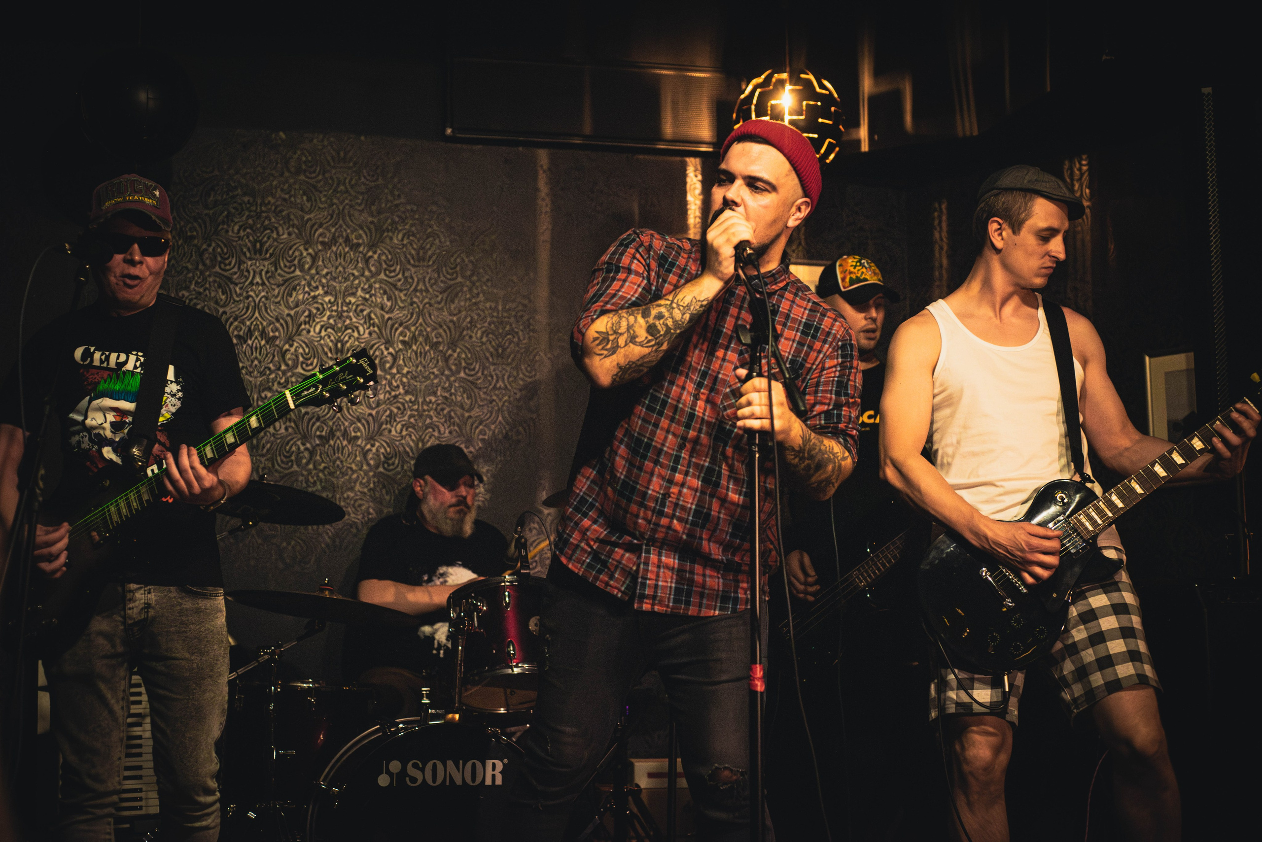 5ИМЁН (12 октября 2024 года, Егорьевск, бар Синий Банан). Фотограф Светлана Блинова, Москва и Московская область