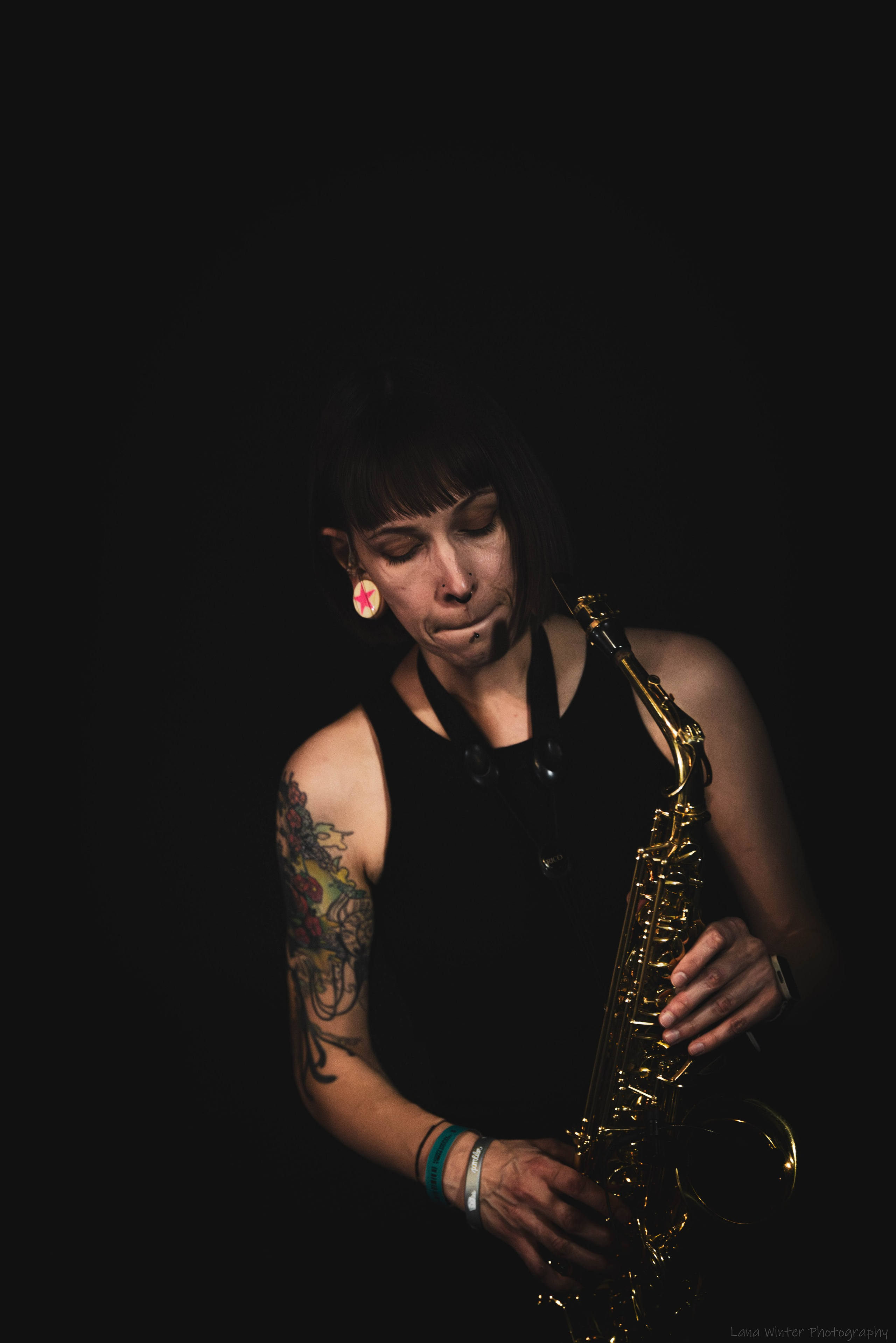 7000$ (25 января 2025 года, Москва, клуб Урбан). Фотограф Светлана Блинова, Москва и Московская область