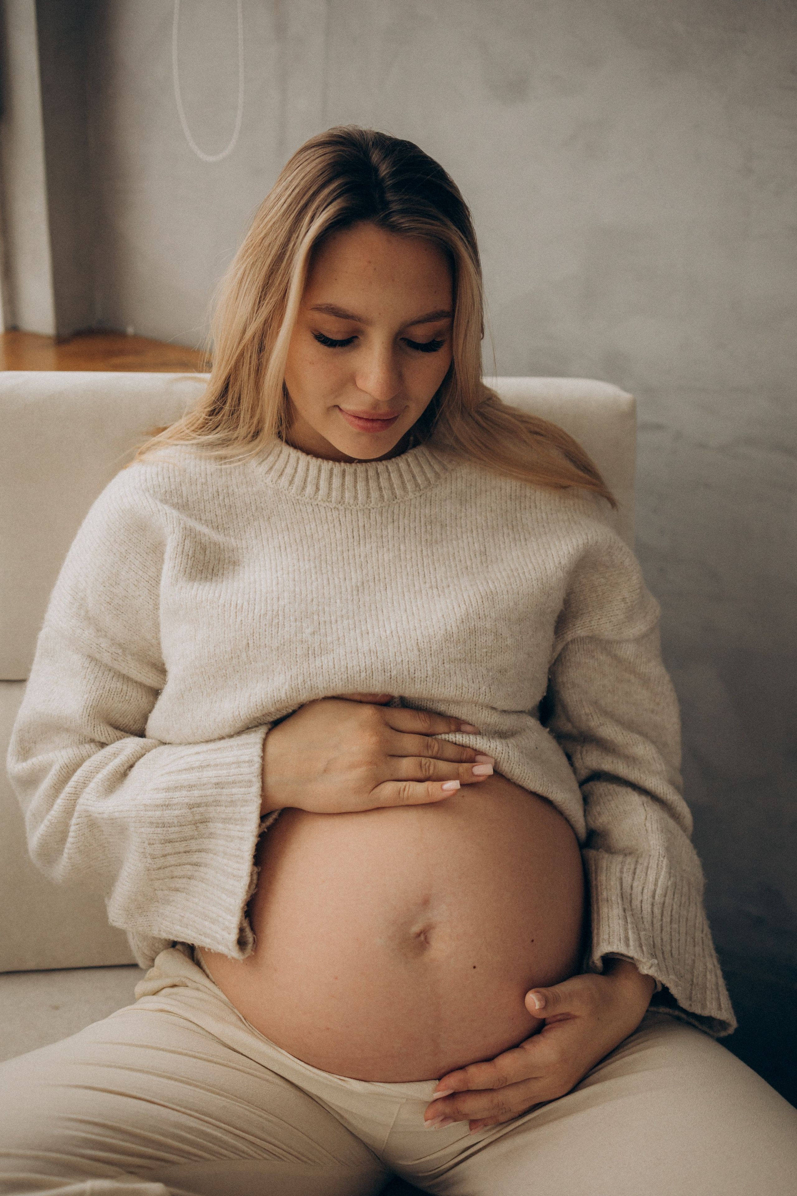 Семейная фотосессия Москва, семейный фотограф в Москве, Фотосессия беременности, фотосессия беременности в Москве, фотограф беременных Москва, фотограф беременных, фотосессия беременности в студии, фотосессия беременности в студии Москва, фотосессия в положении, фотосессия в ожидании, фотосессия в ожидании чуда, семейная фотосессия беременности, фотосессия беременности с мужем, фотосессия беременности с мужем Москва