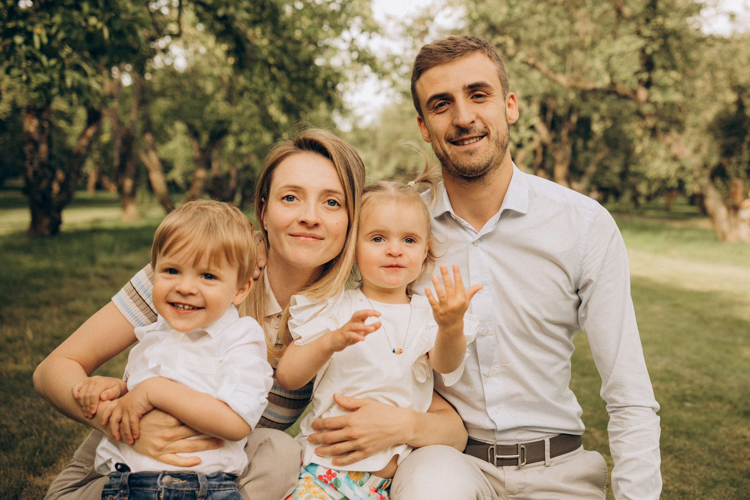 Семейная фотосессия, фотосессия поколения, фотосессия большой семьи, семейная фотосессия в парке, семейная фотосессия в Коломенском, Коломенское