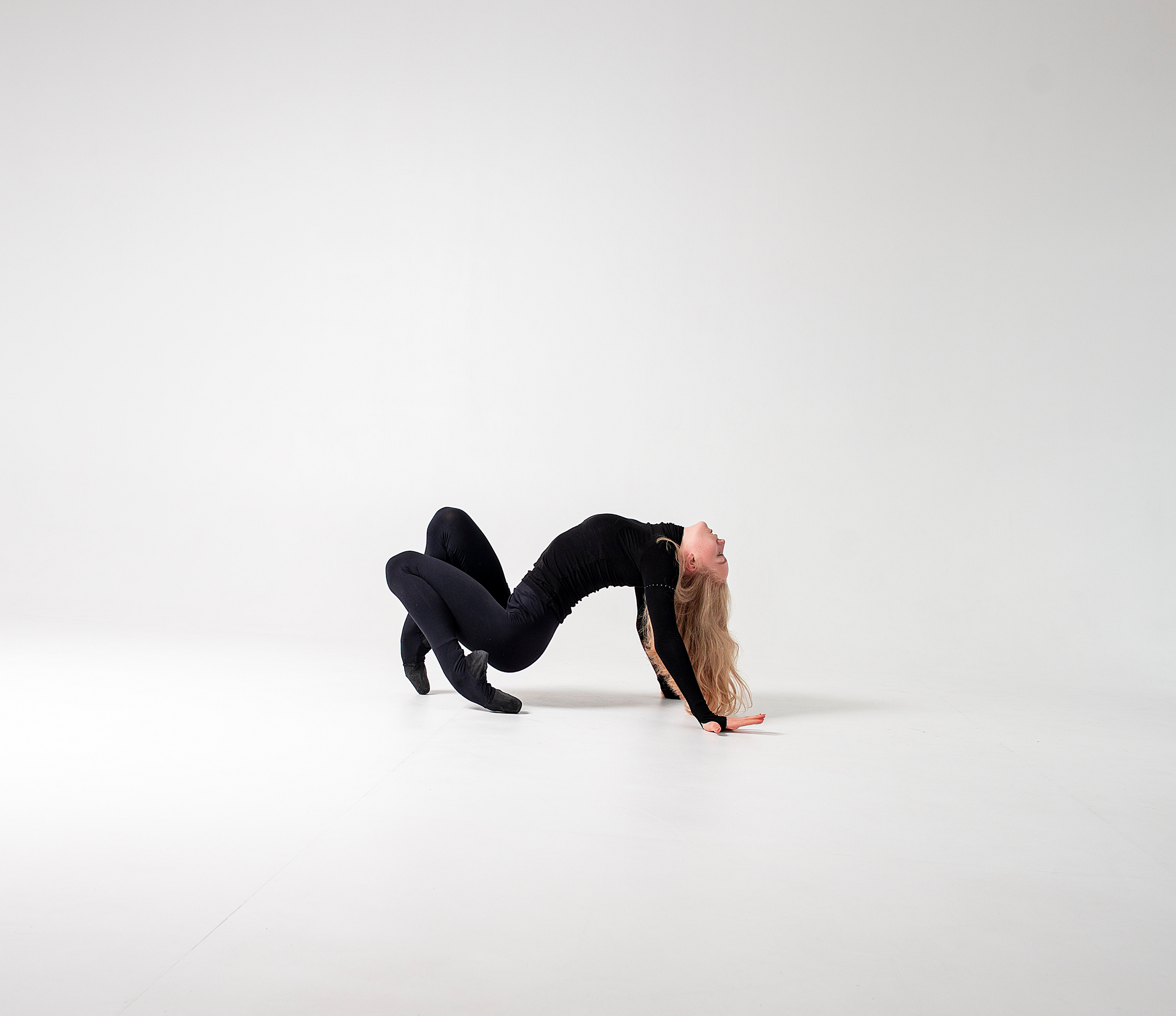 СПОРТИВНАЯ фотосессия на циклораме. Фотограф в Ростове на Дону