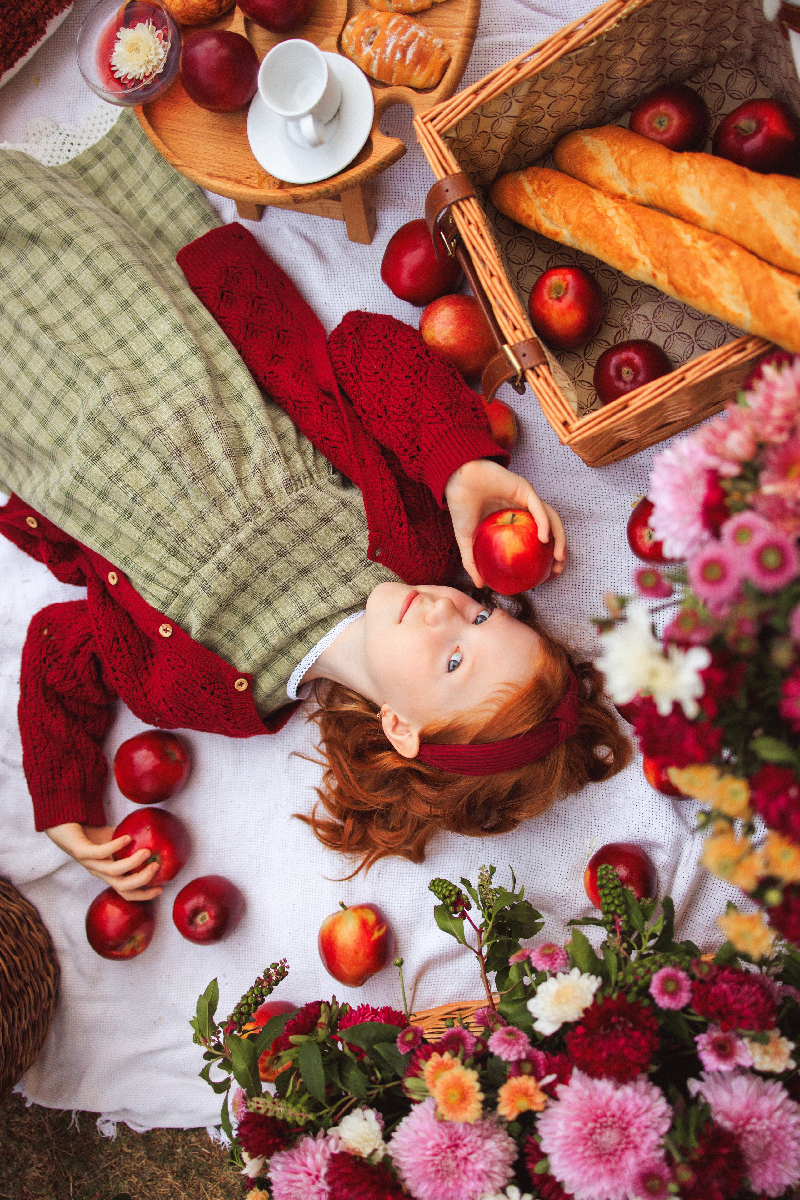 Фотосессия «Пикник», Хризантемы и Яблоки. Семейный и детский фотограф в Краснодаре Анна Трашкова