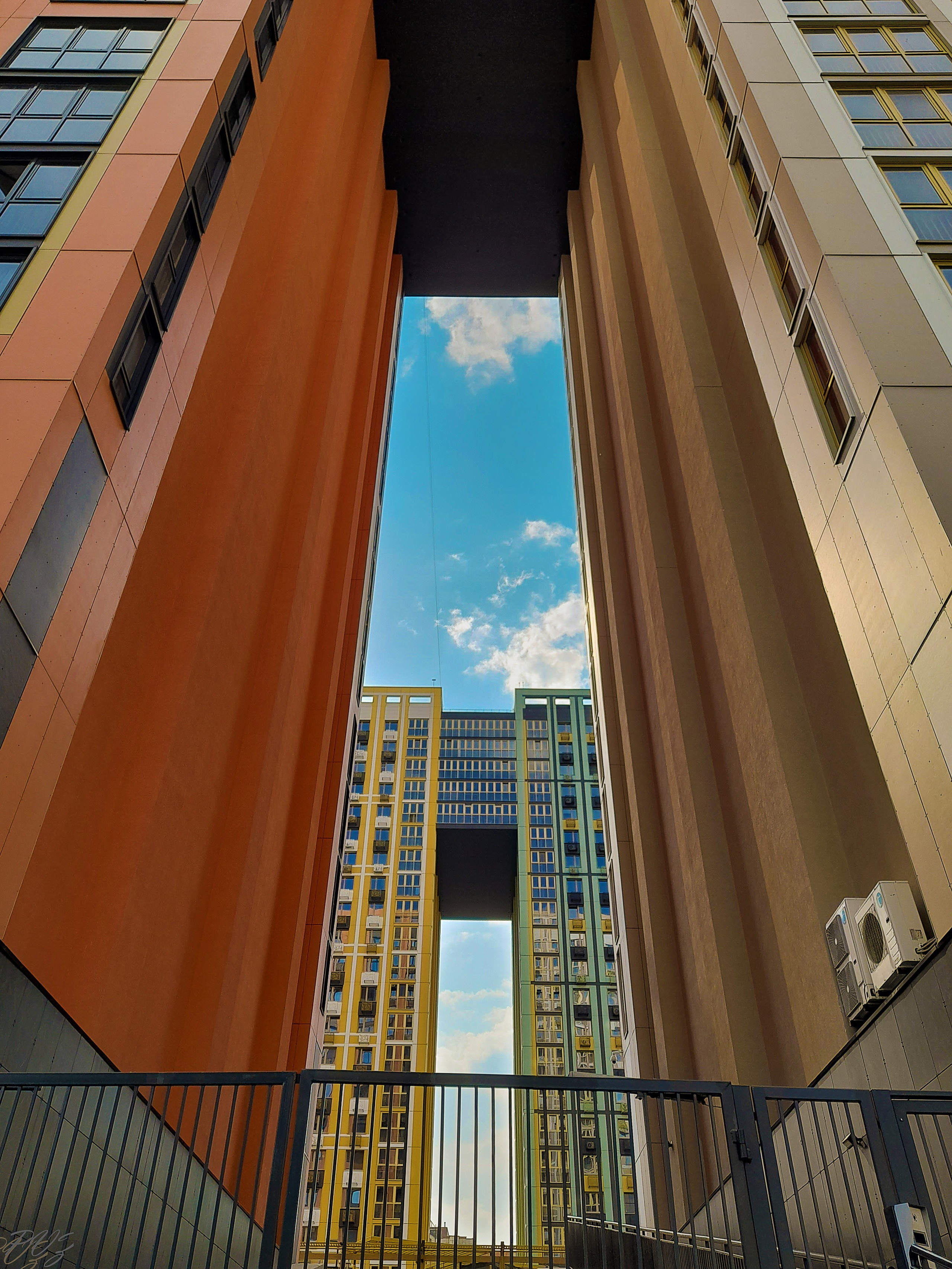 Стрит. Репортажный и спортивный фотограф в г. Пермь Зильберг Павел