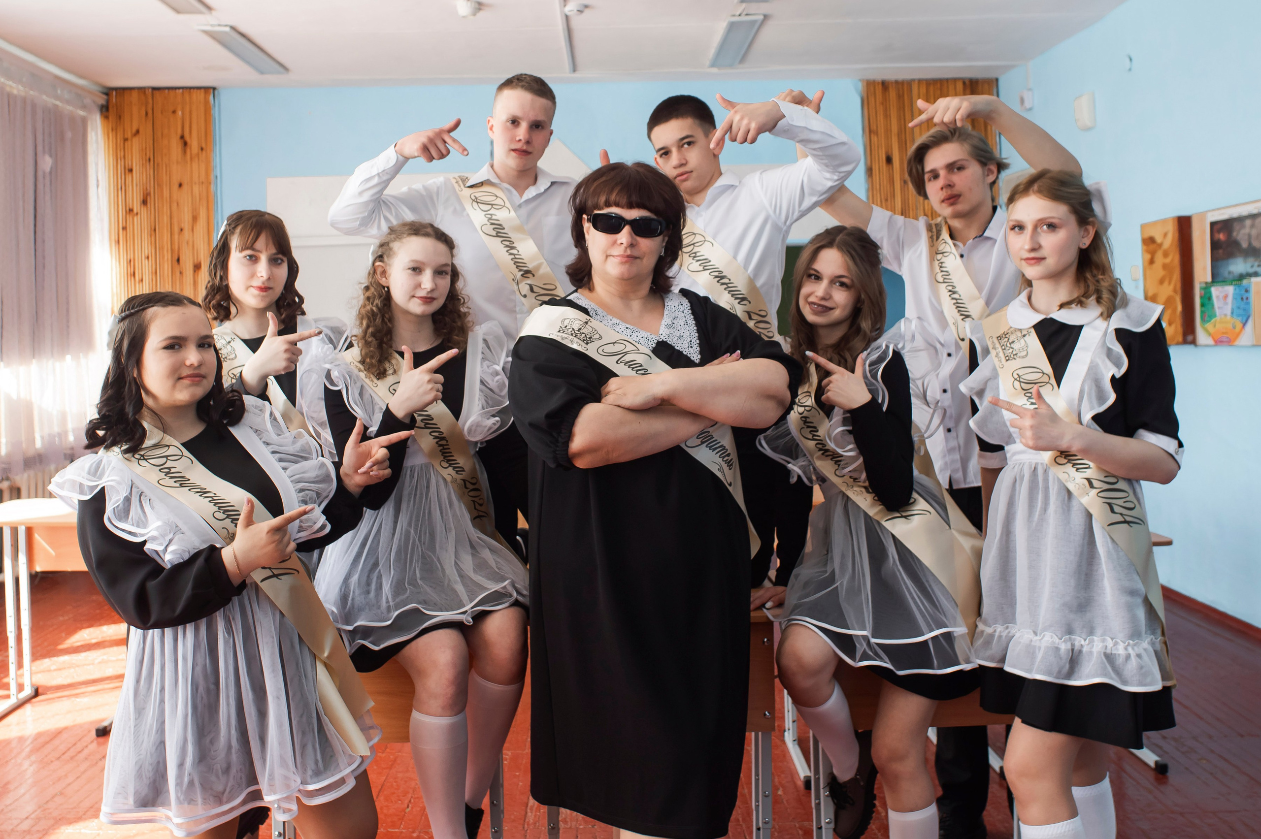 Выпускные альбомы. Семейный и детский фотограф в Екатеринбурге и НевьянскеТимурова Алина