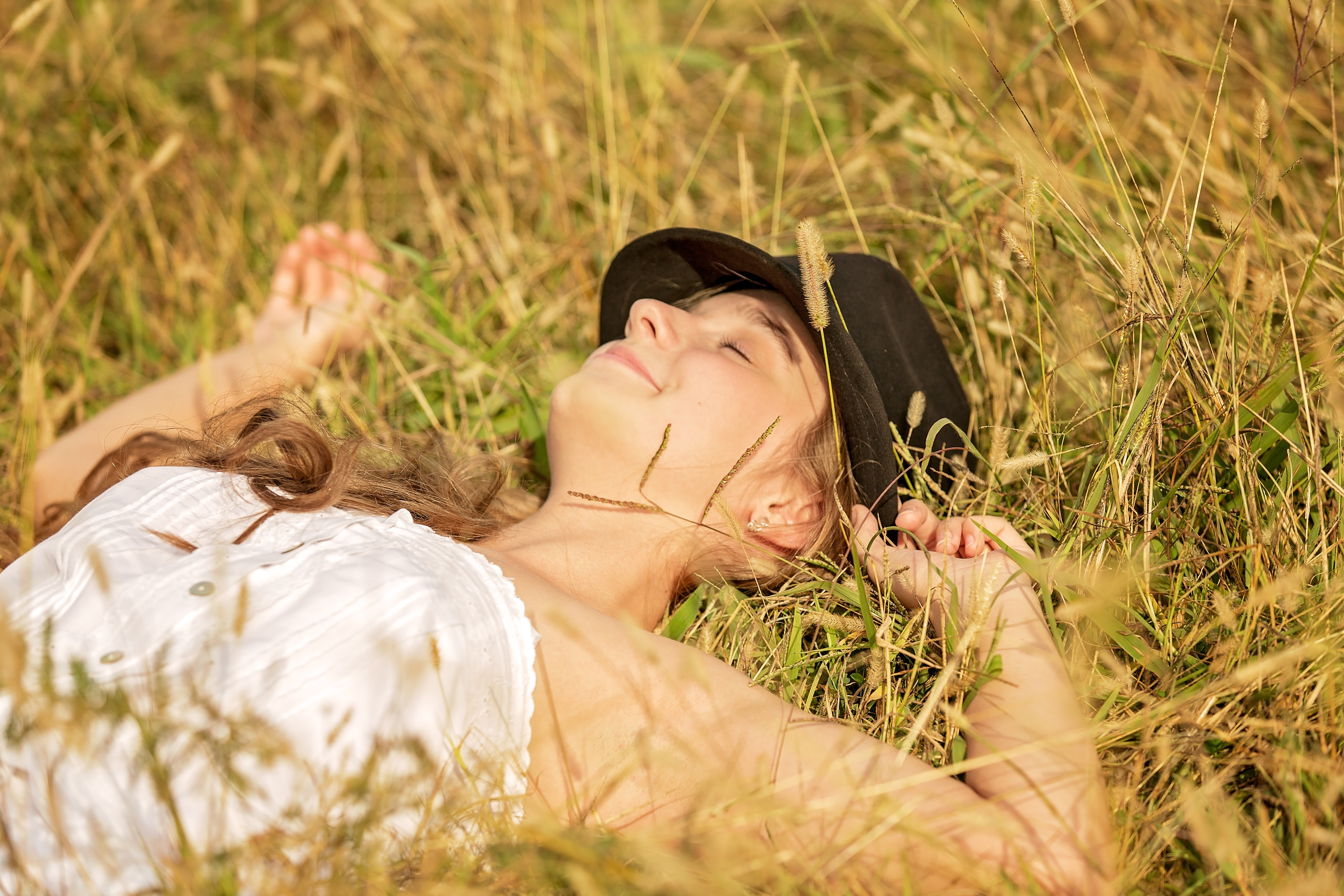 Виктория и скакун Лонг-Вау. Свадебный и семейный фотограф в Абхазии Эля Цишба