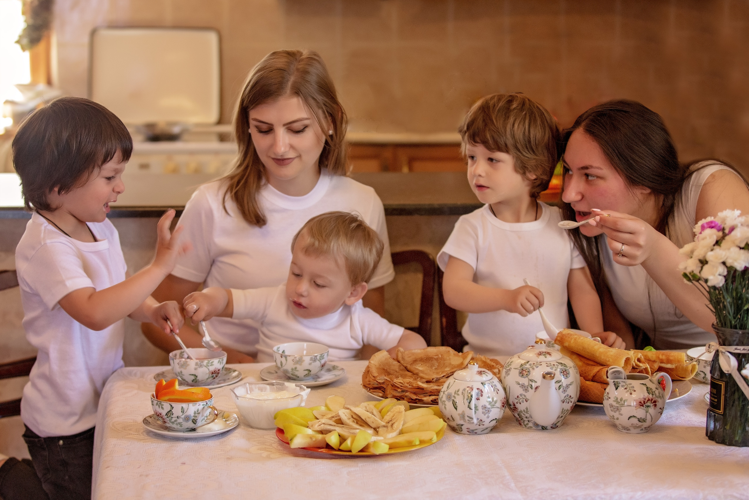 Семейная фотосессия. Свадебный и семейный фотограф в Абхазии Эля Цишба