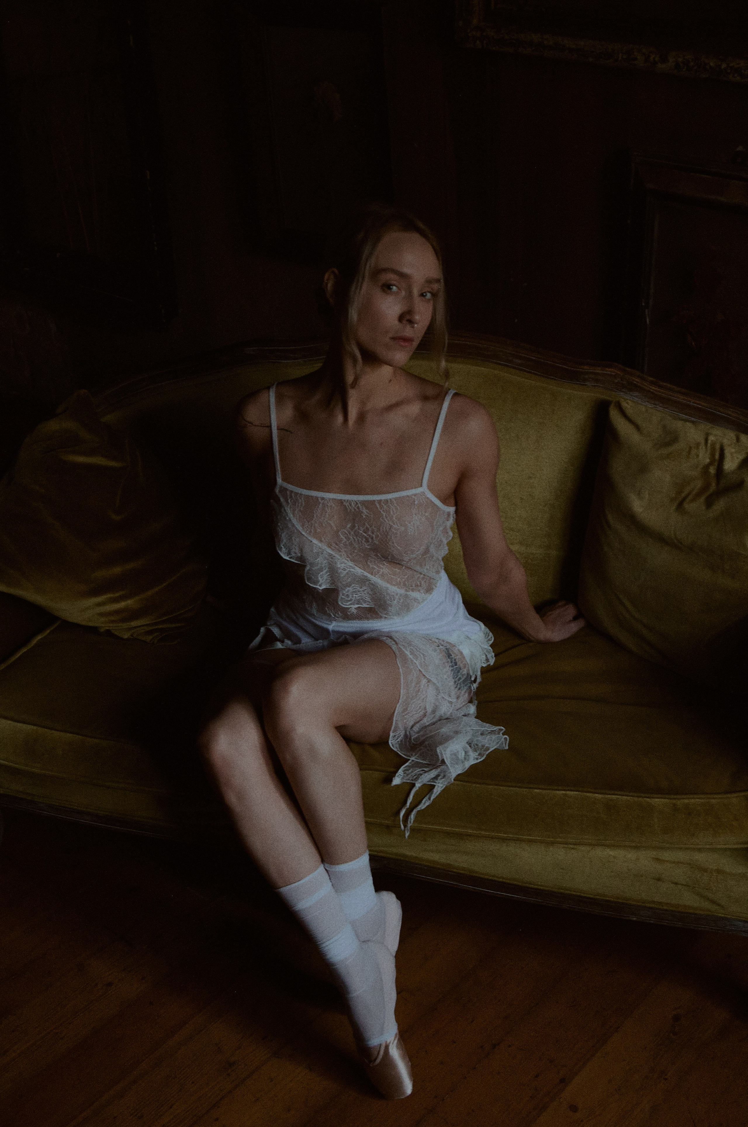 Фотосессия в усадьбе Роден. Свадебный фотограф в Москве Приятелева Ангелина