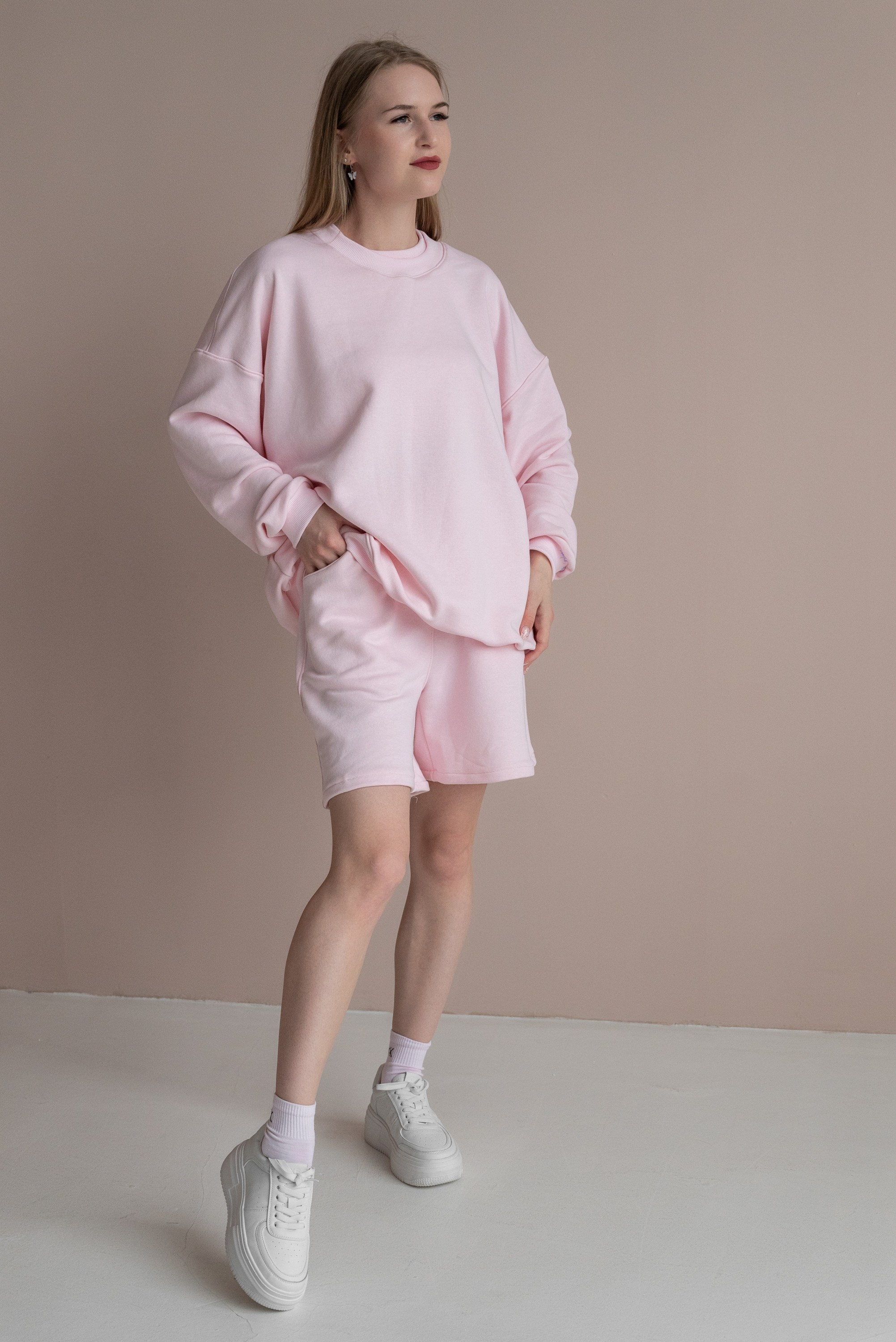 Каталог одежды для маркетплейсов. Свадебный фотограф Ижевск Петр Шишков