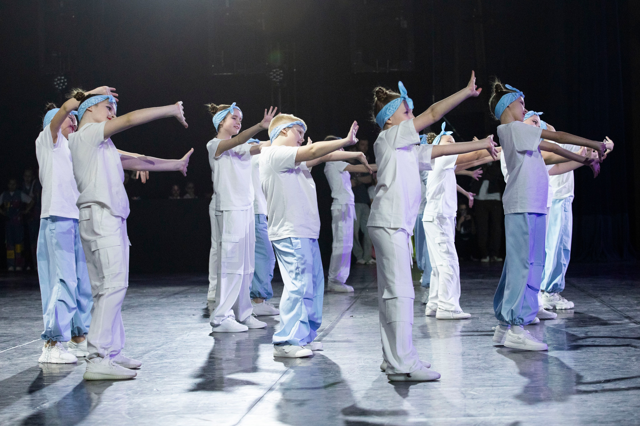 Закулисье. Гала-концерт Новые Имена в Кремлевском Дворце 30.03.26. Профессиональный фотограф в Москве | Заказать фотосессию и съемку