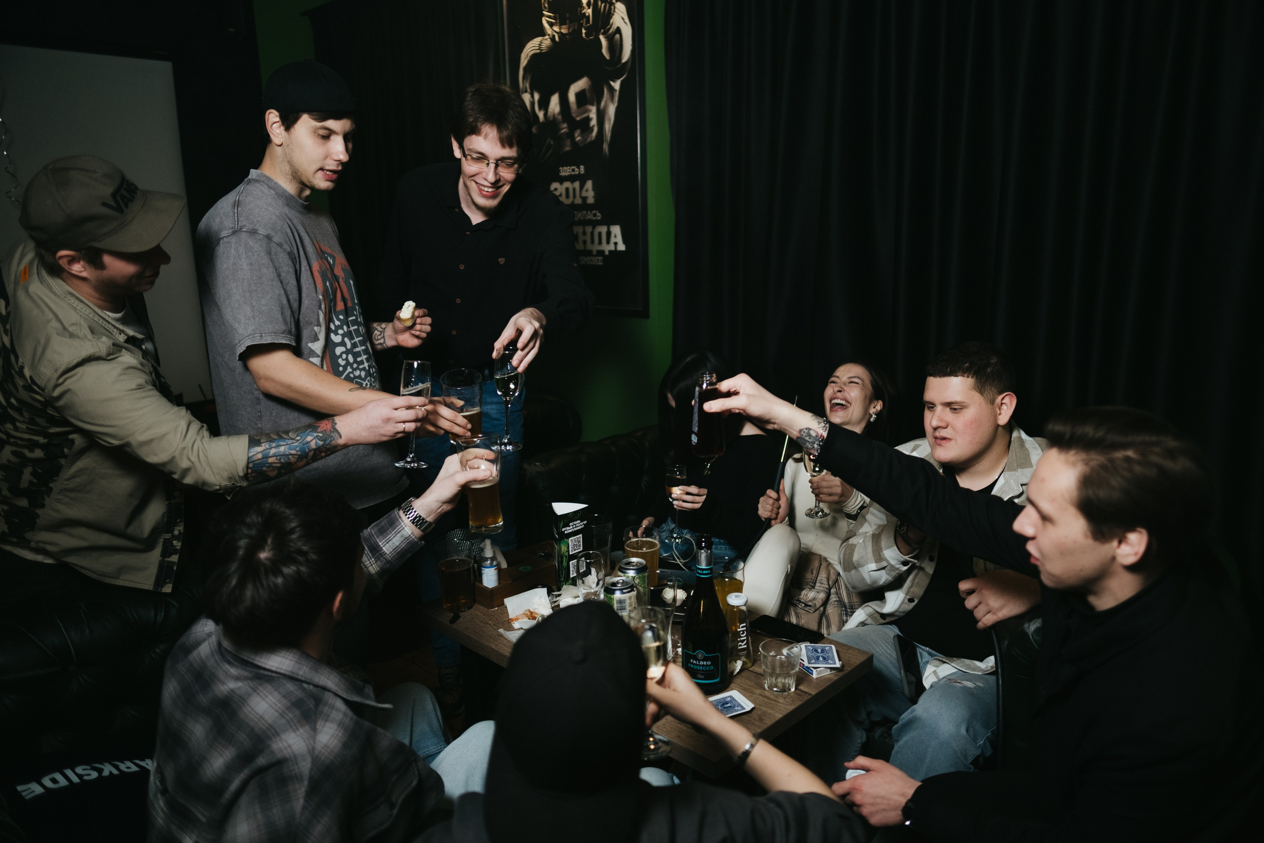 День рождения кальяной NUASMOKE 11 лет. Свадебный и репортажной фотограф Денис Ожигин в Краснодаре и Краснодарском крае