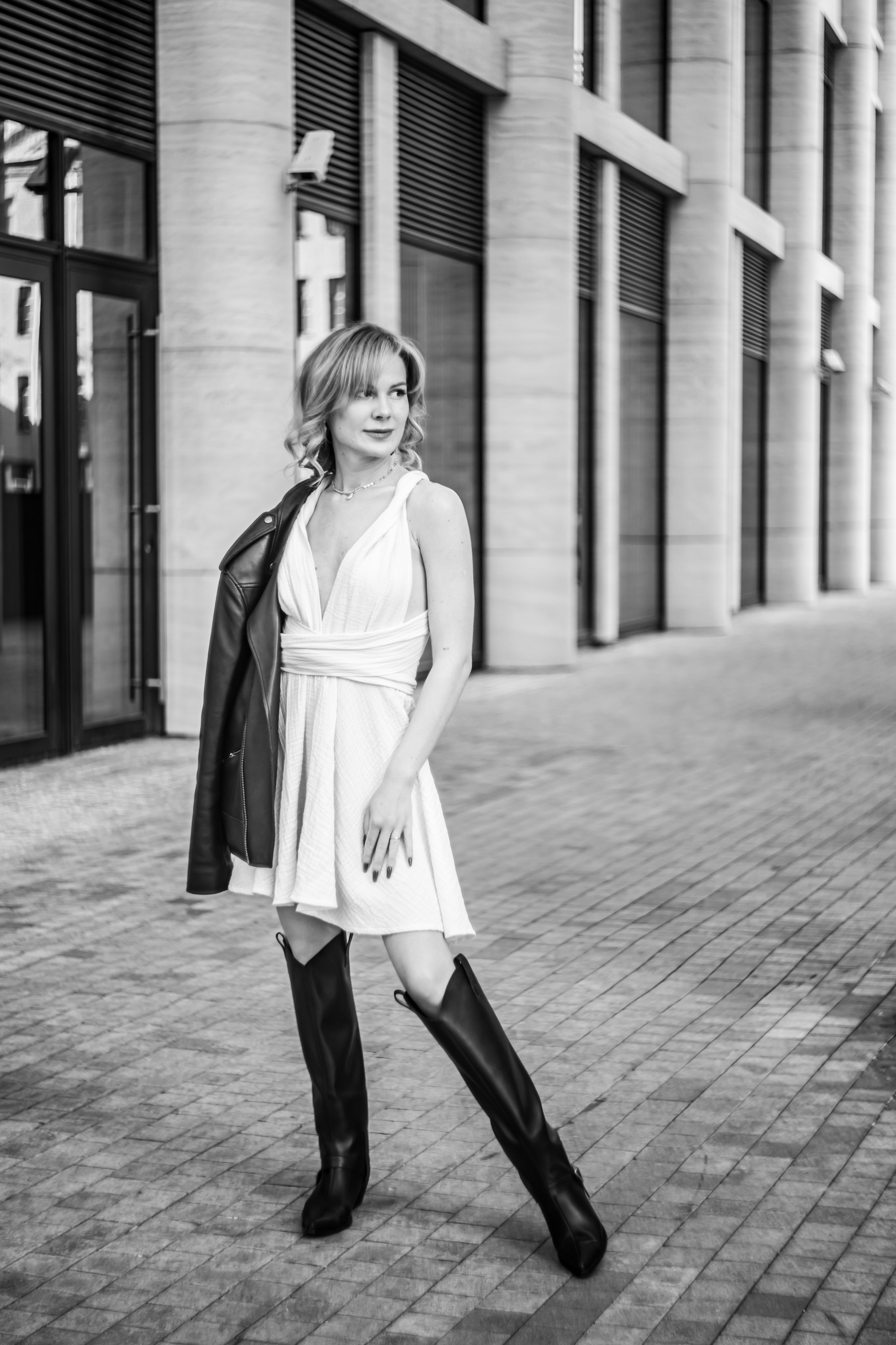 Невская ратуша и Большеохтинский мост (2025). Драчёва Елена портретный фотограф Санкт-Петербург