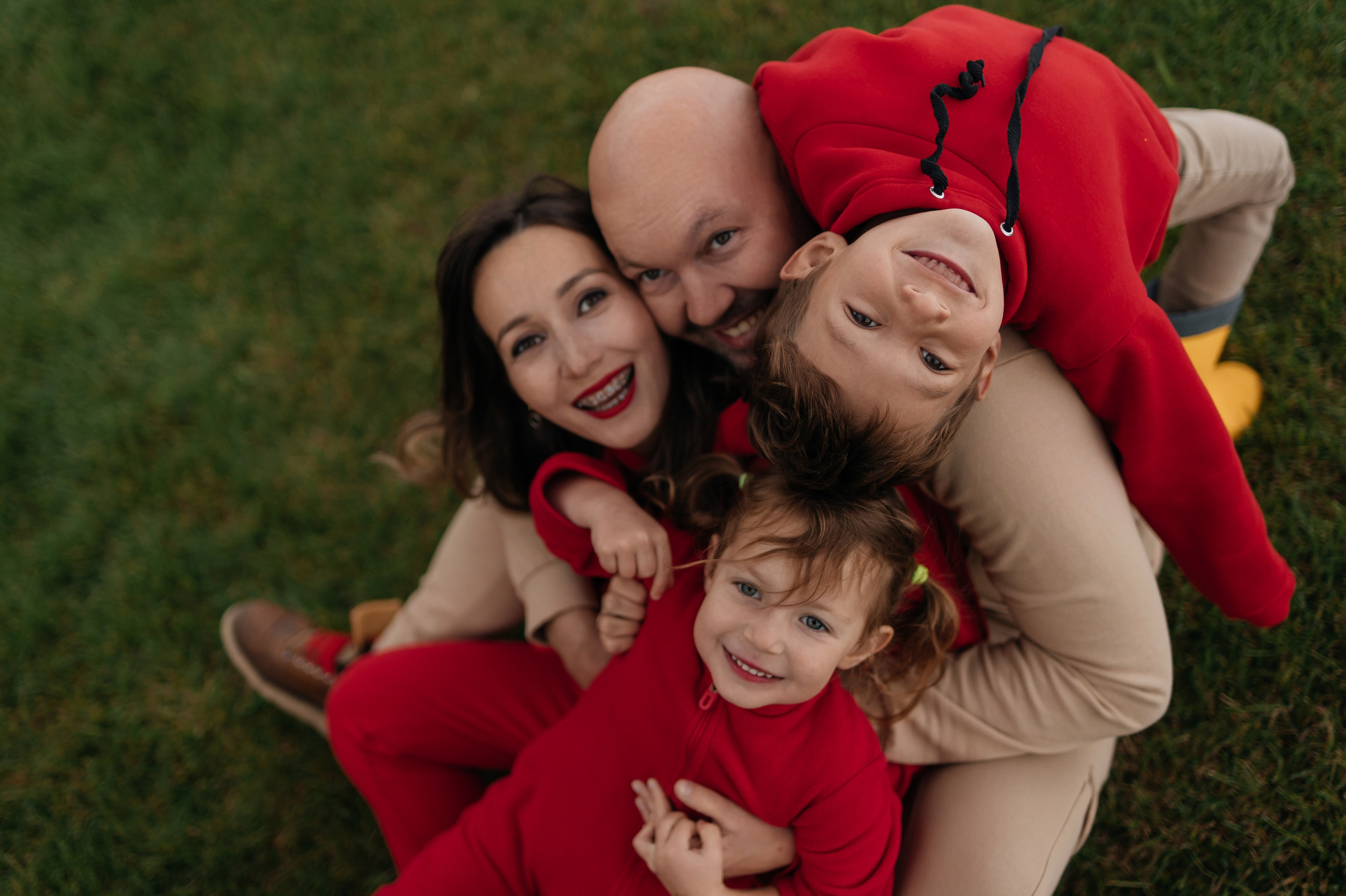 Алина, Альберт, Роберт и Дана. Свадебный фотограф Чайковский