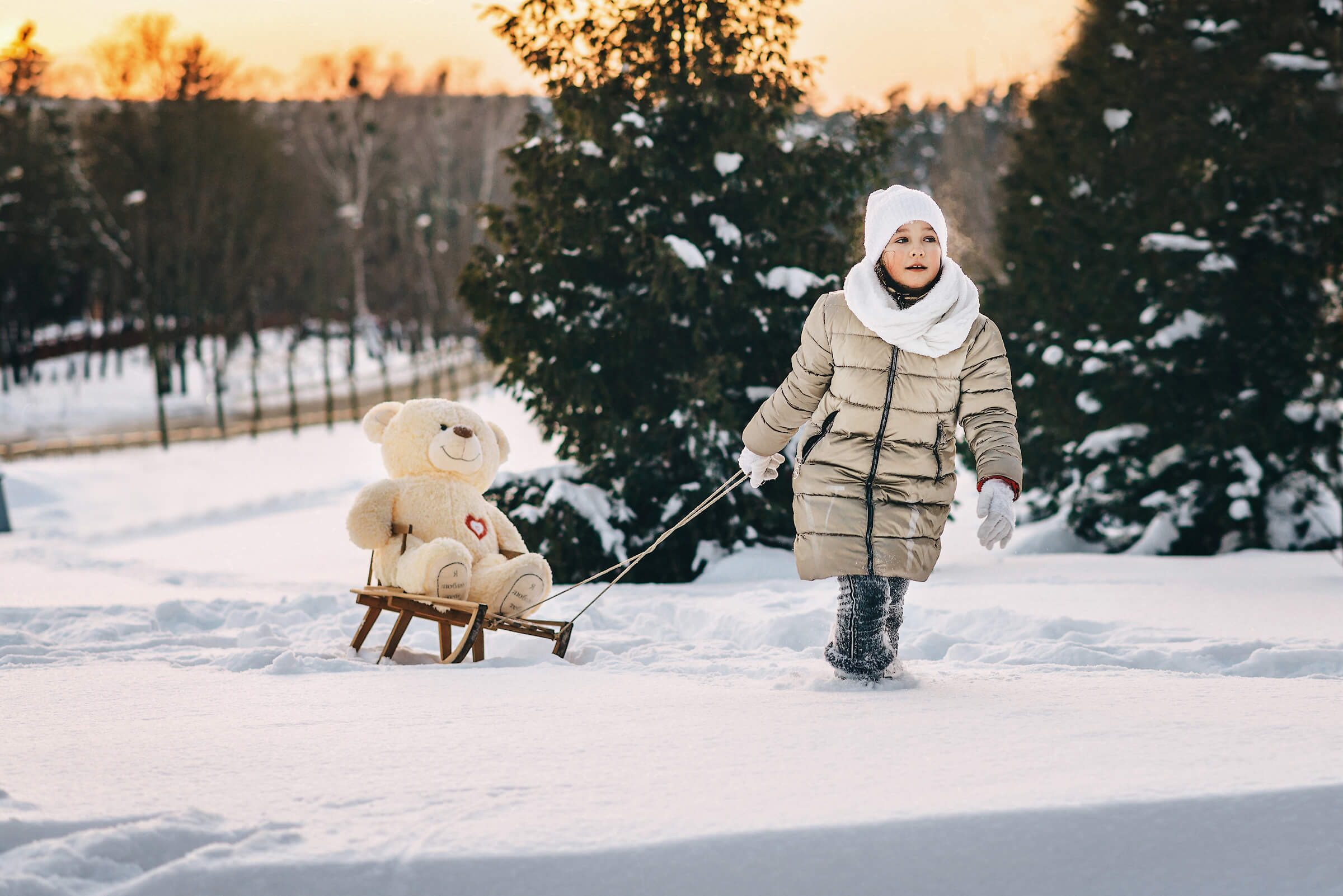 Children's photo session in winter. Photographer in Warsaw