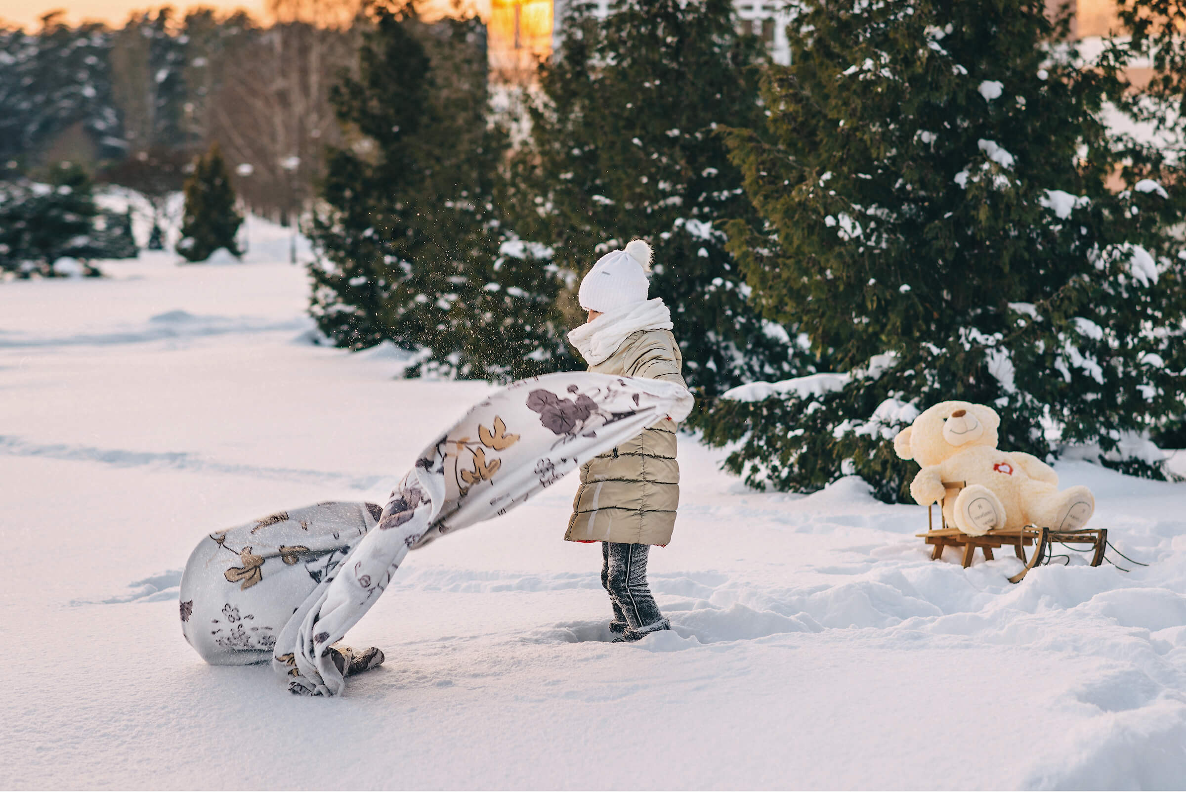 Children's photo session in winter. Photographer in Warsaw