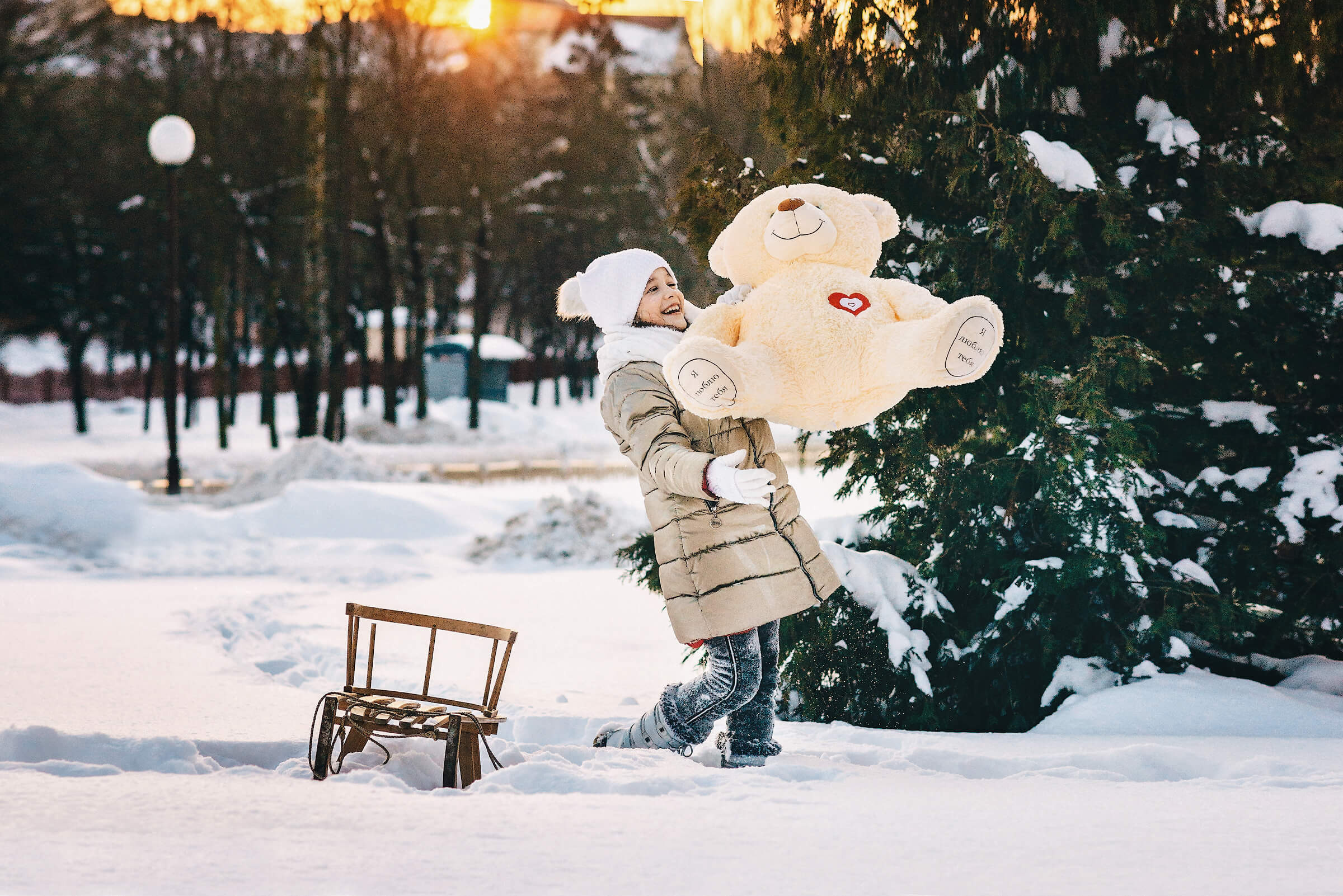 Children's photo session in winter. Photographer in Warsaw