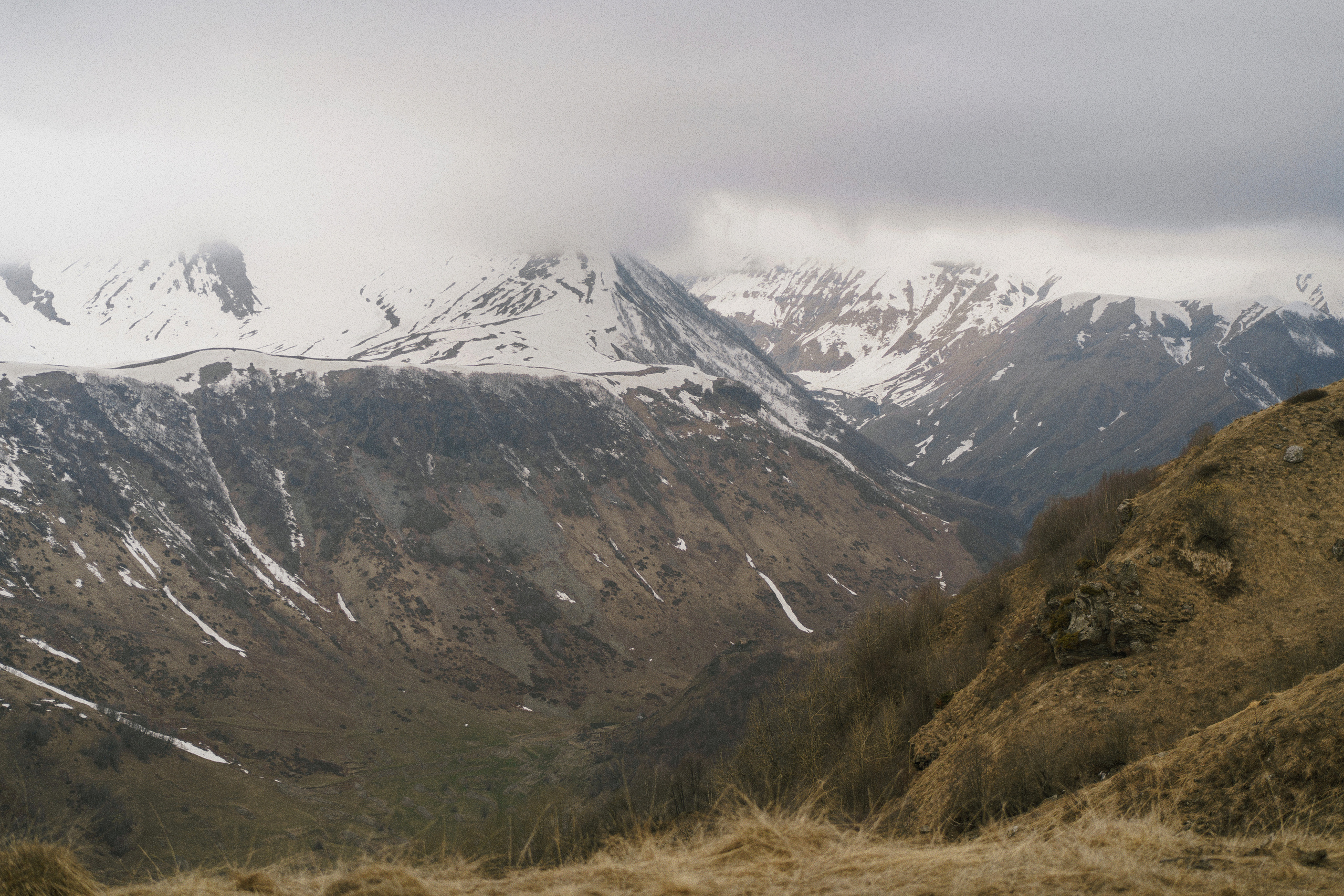 В горах Грузии: Коля и Диана. Свадебный и индивидуальный фотограф Татьяна Гуляева
