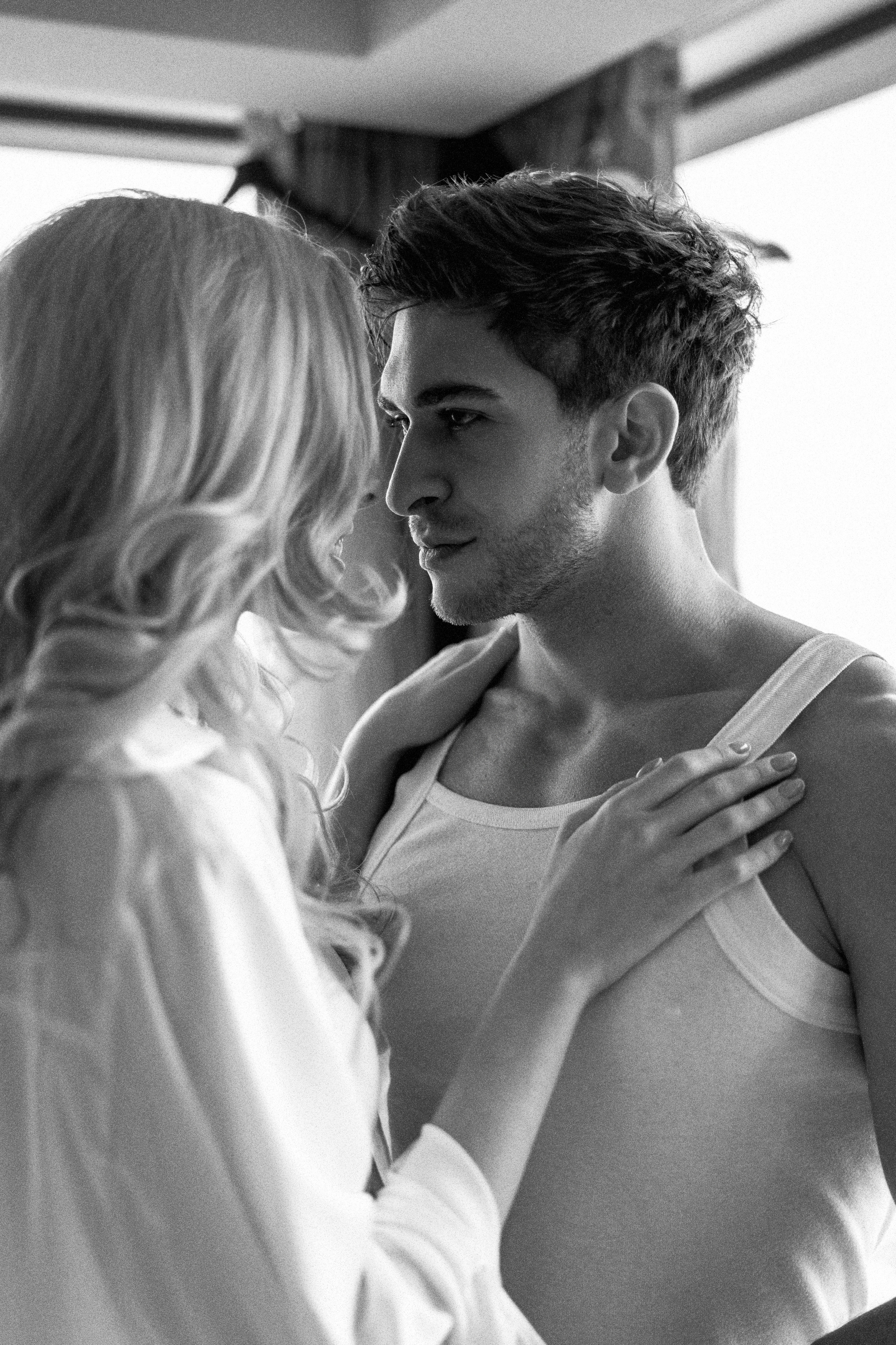 Сборы в отеле: Акулина и Мэтт. Свадебный и индивидуальный фотограф Татьяна Гуляева