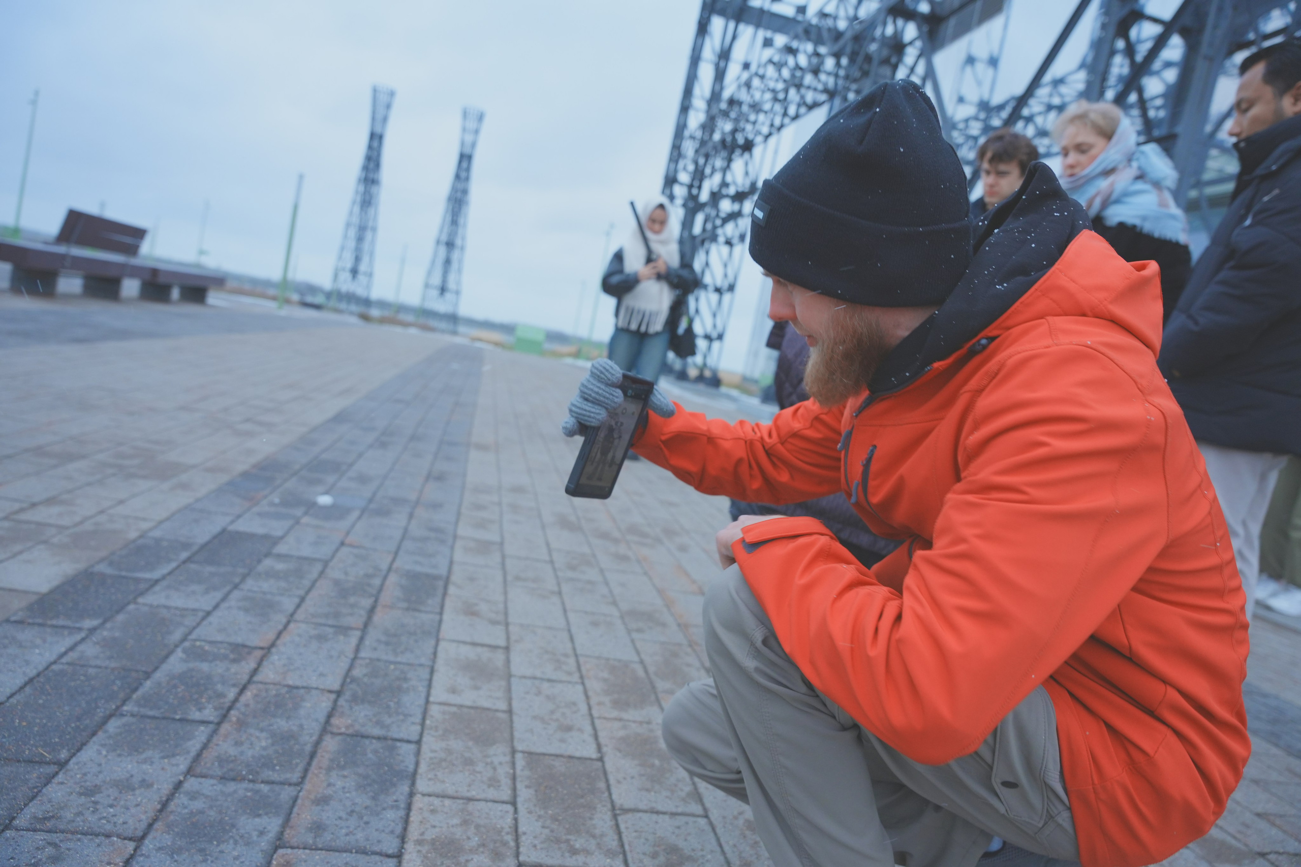 Экскурсия для туристов. Уголок фототворчества Никиты Усачева