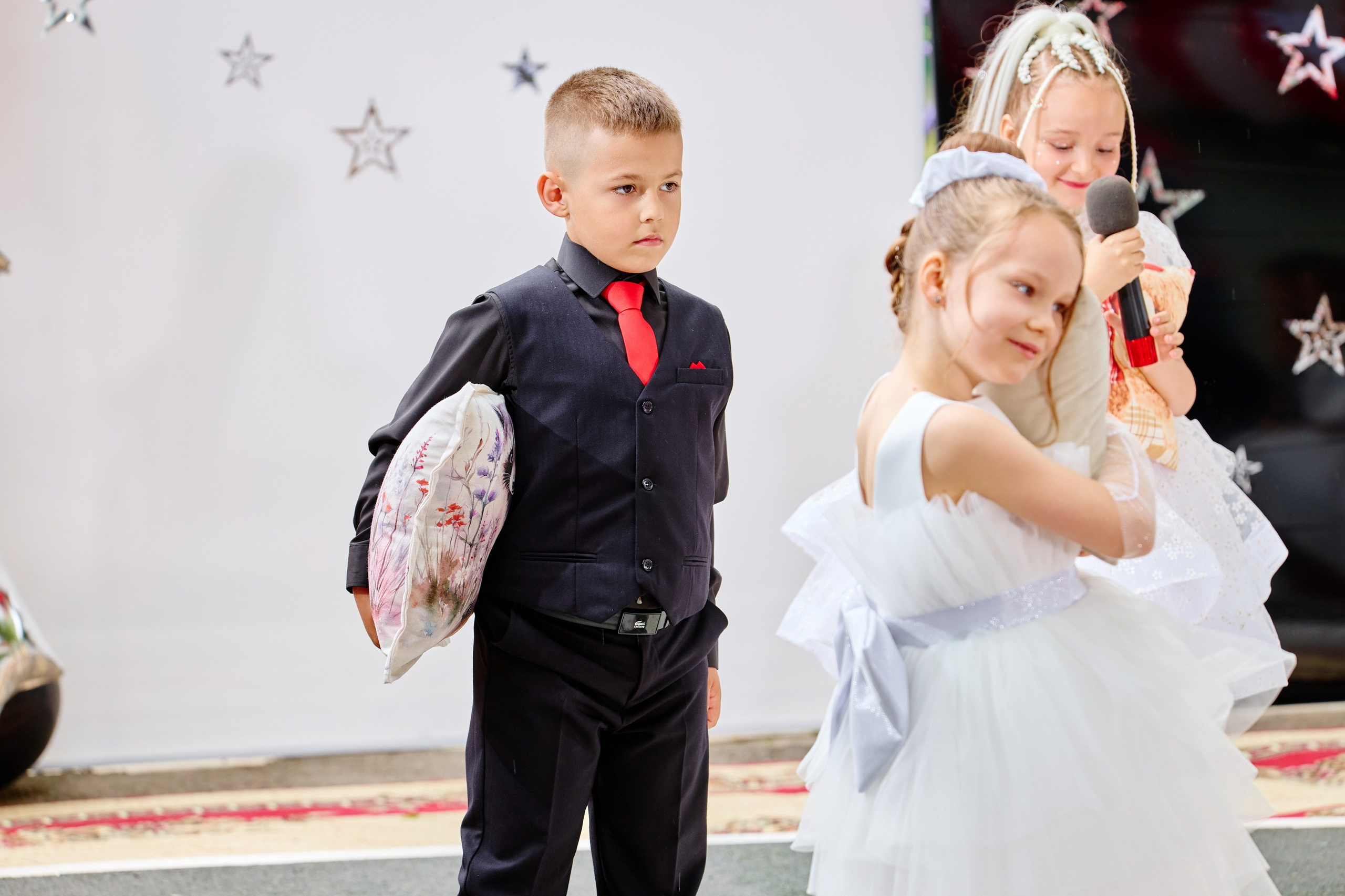 Выпускной 45 сад. Фотограф Выпускные альбомы Таганрог Сергей Коробченко