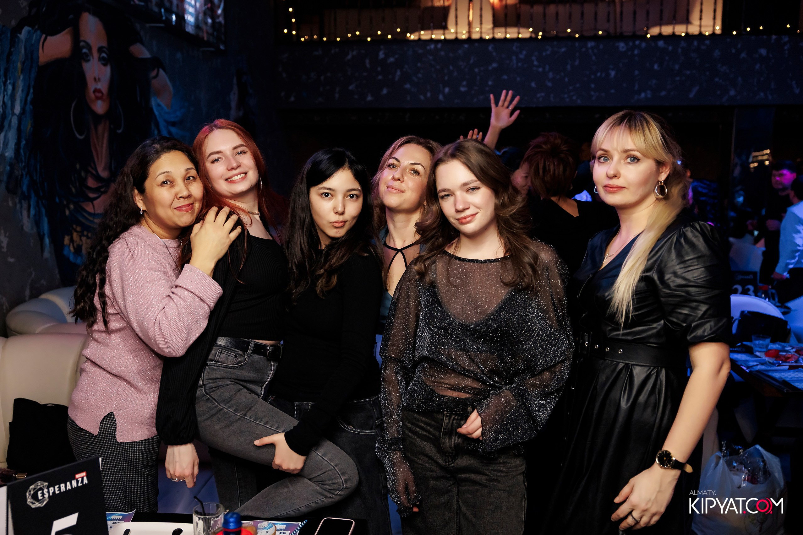 МУЗЫКАЛЬНОЕ ЛОТО В HIT RETRO. КИПЯТКОМ АЛМАТЫ! Фотосъемка мероприятий в Алматы