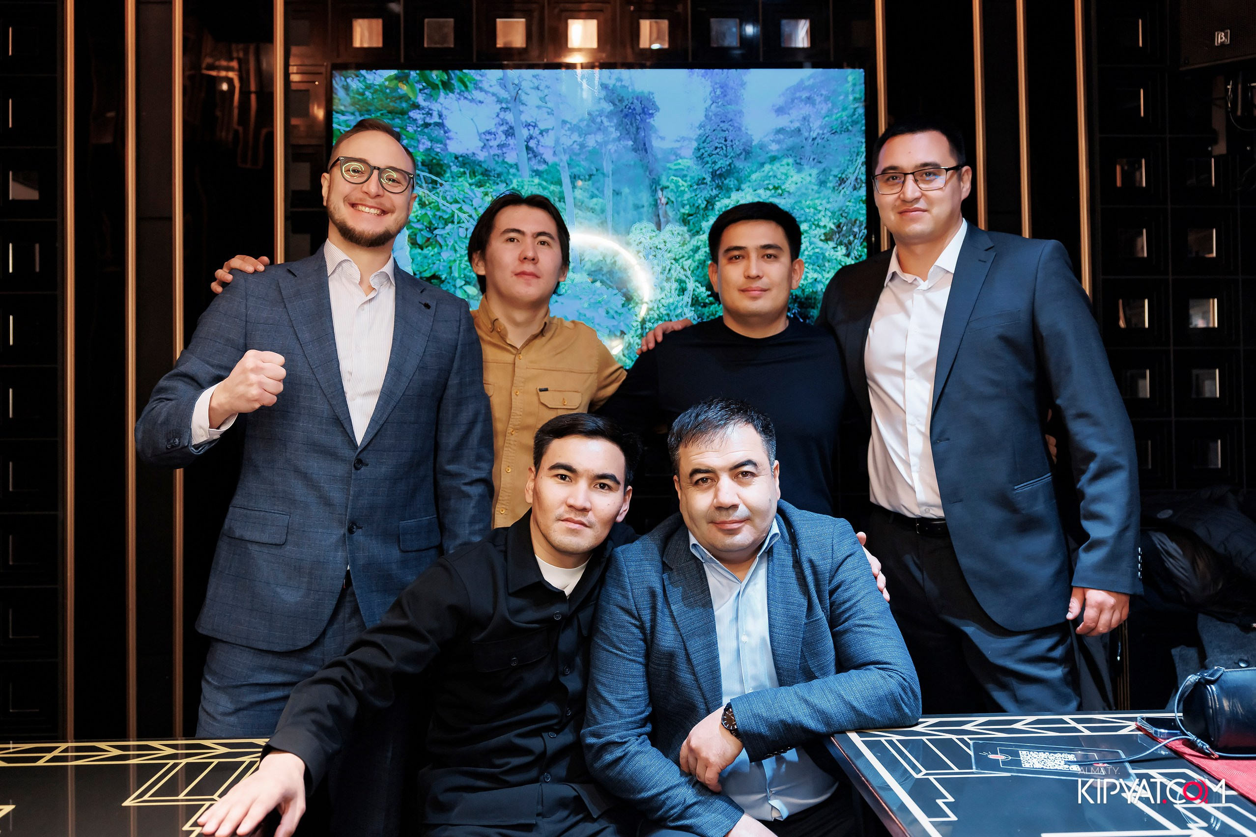 ЗАЯ, НА БИС. КИПЯТКОМ АЛМАТЫ! Фотосъемка мероприятий в Алматы