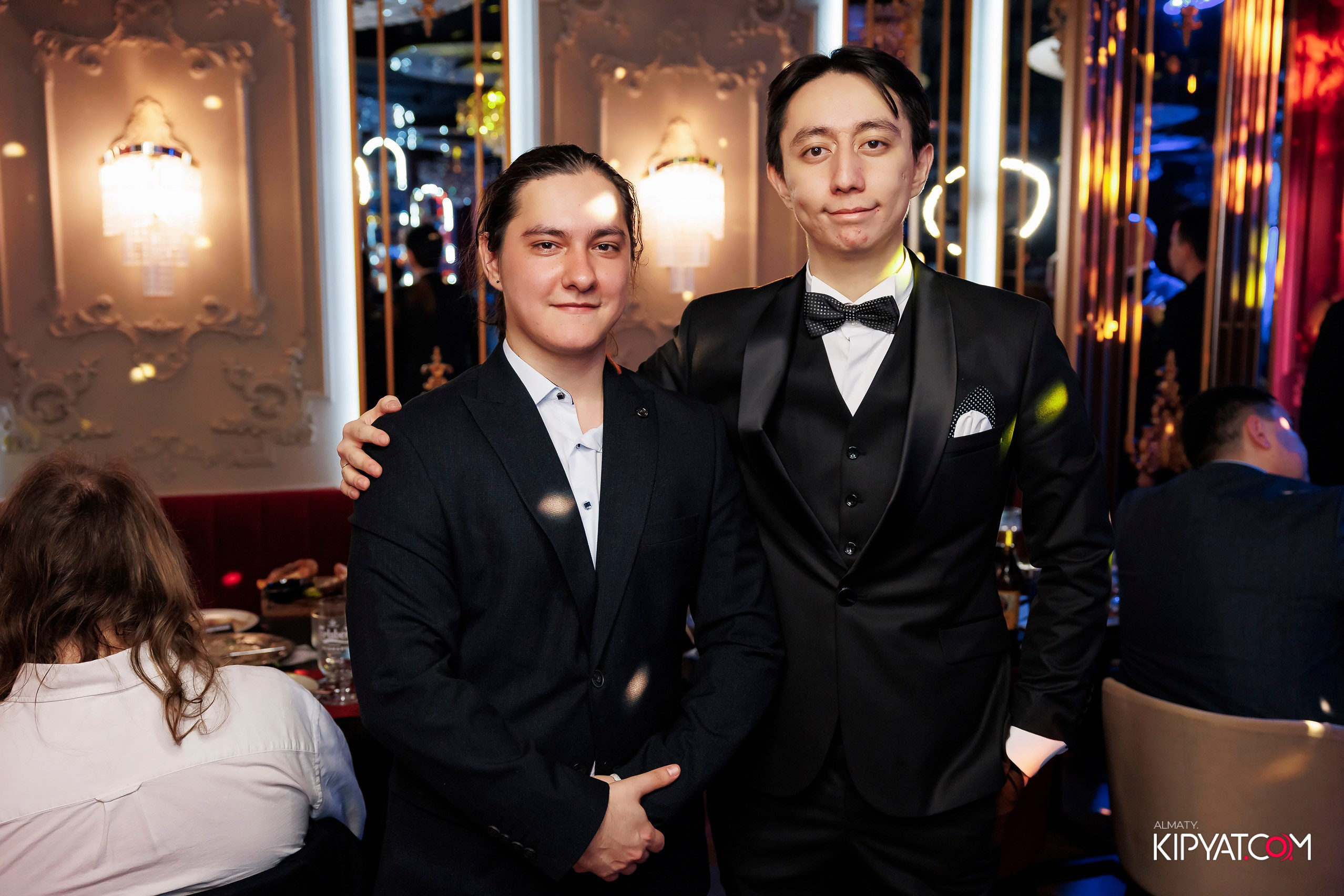 ЗАЯ, НА БИС. КИПЯТКОМ АЛМАТЫ! Фотосъемка мероприятий в Алматы