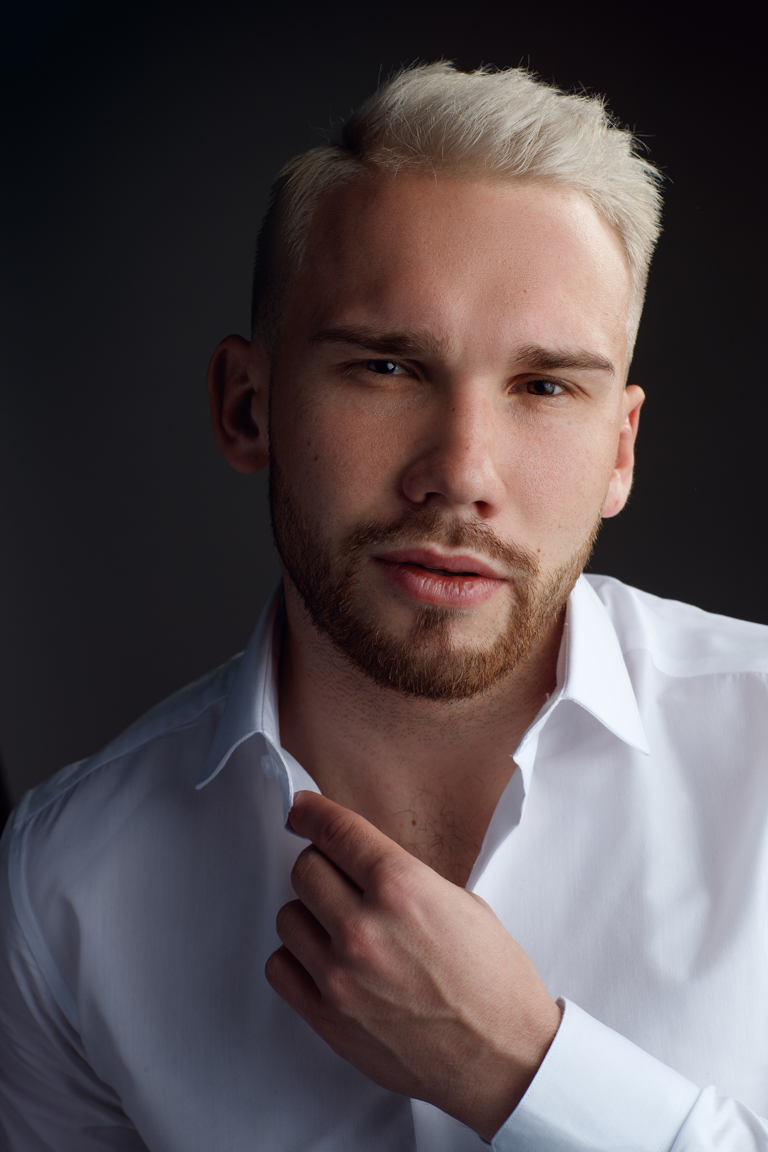 Мужская фотосессия Саратов. Фотограф Сергей Сорокин — классический портрет и НЮ в Саратове