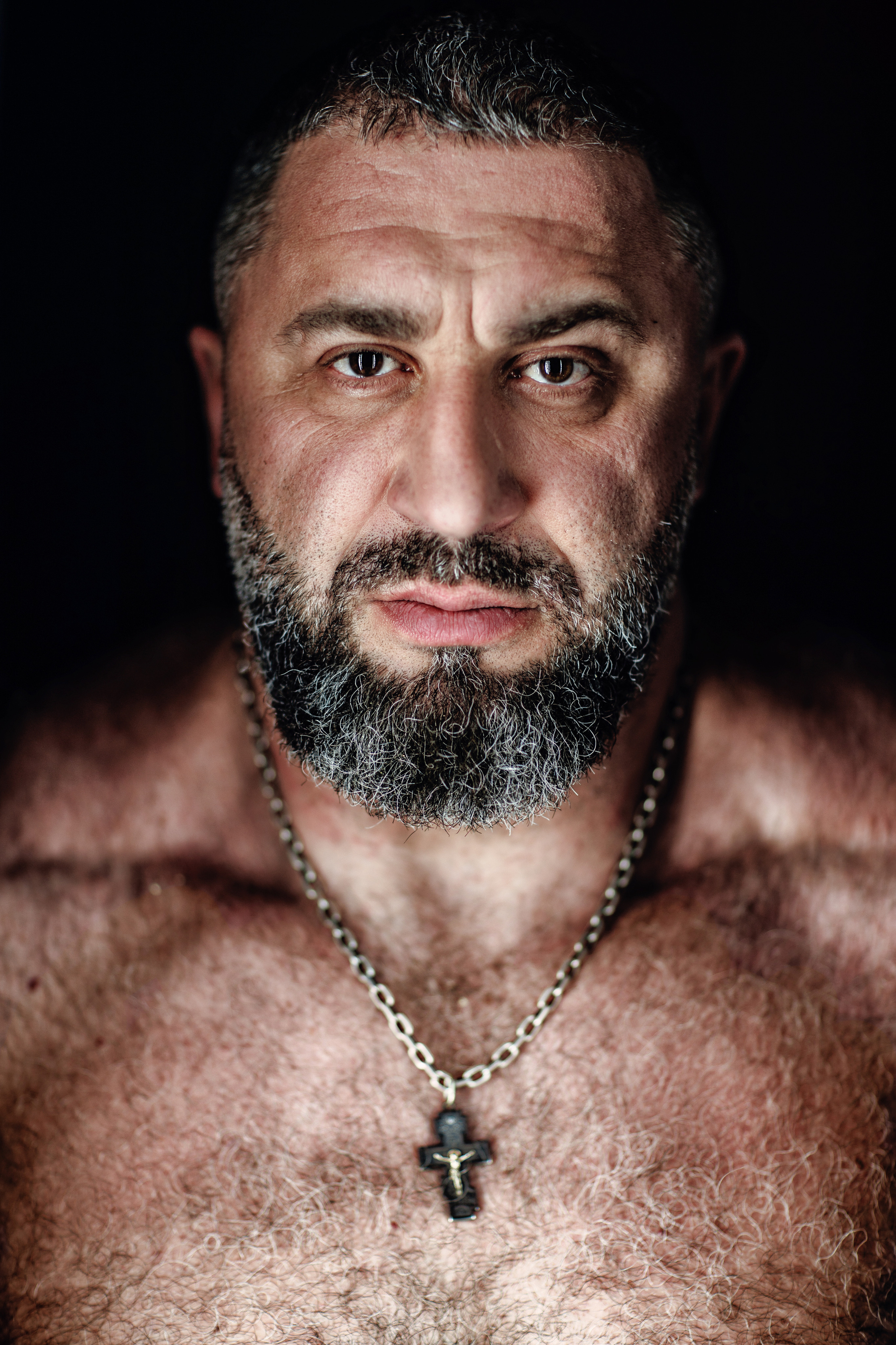 Мужская фотосессия Саратов. Фотограф Сергей Сорокин — классический портрет и НЮ в Саратове