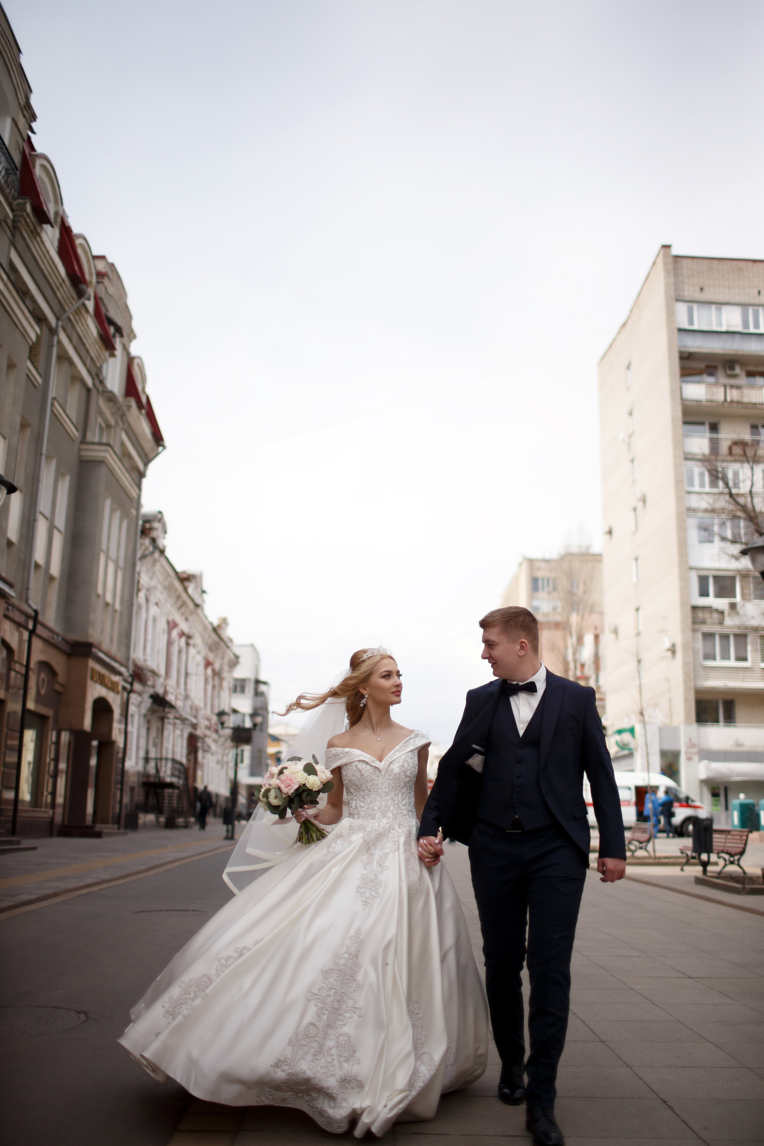 Свадебная фотосессия Саратов. Фотограф Сергей Сорокин — классический портрет и НЮ в Саратове