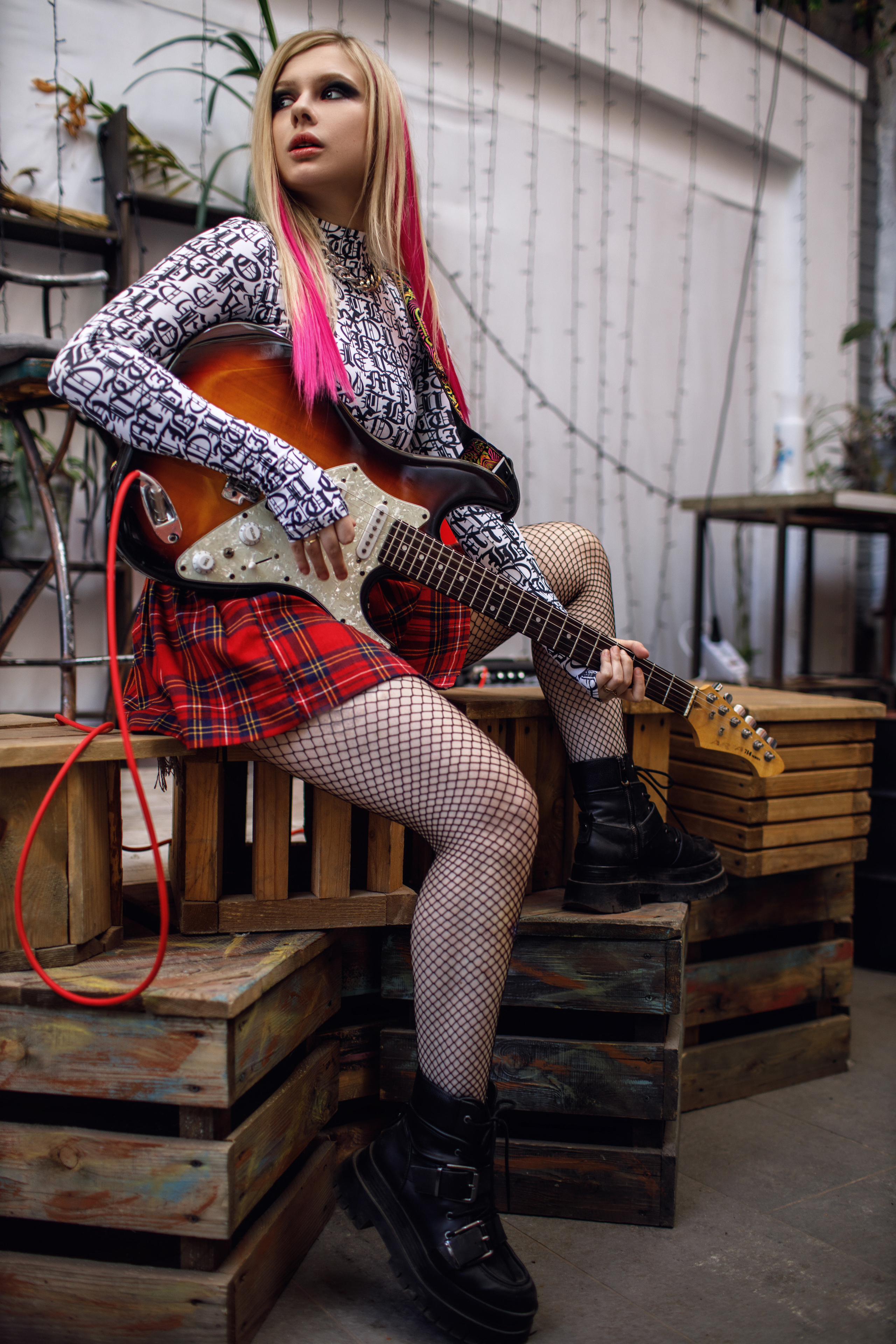 Портретная женская фотосессия в студии Саратов. Фотограф Сергей Сорокин — классический портрет и НЮ в Саратове